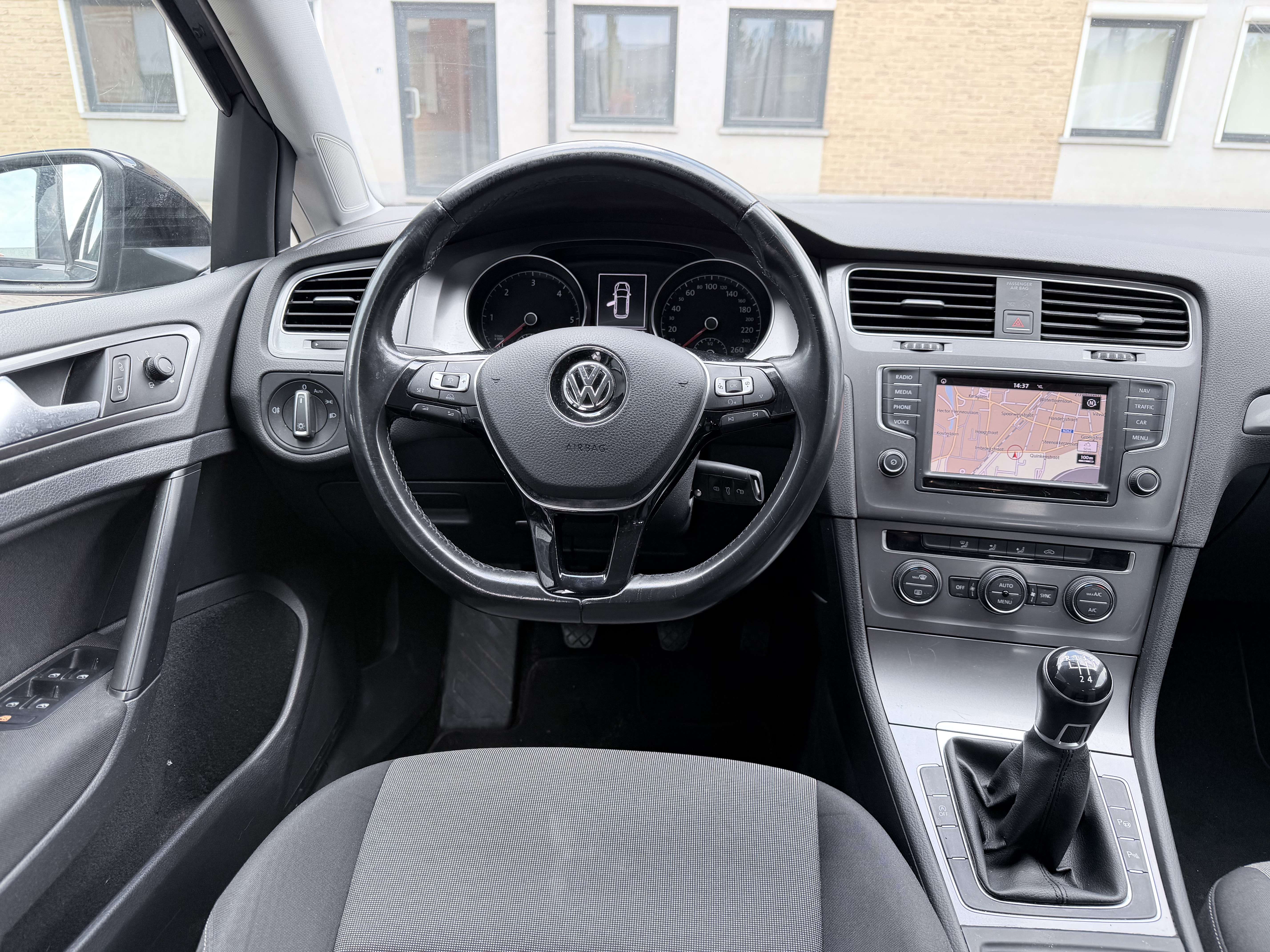 Volkswagen Golf Variant 1.6 TDI Trendline | Navi | Cruise Control | Airco | PDC | Bluetooth