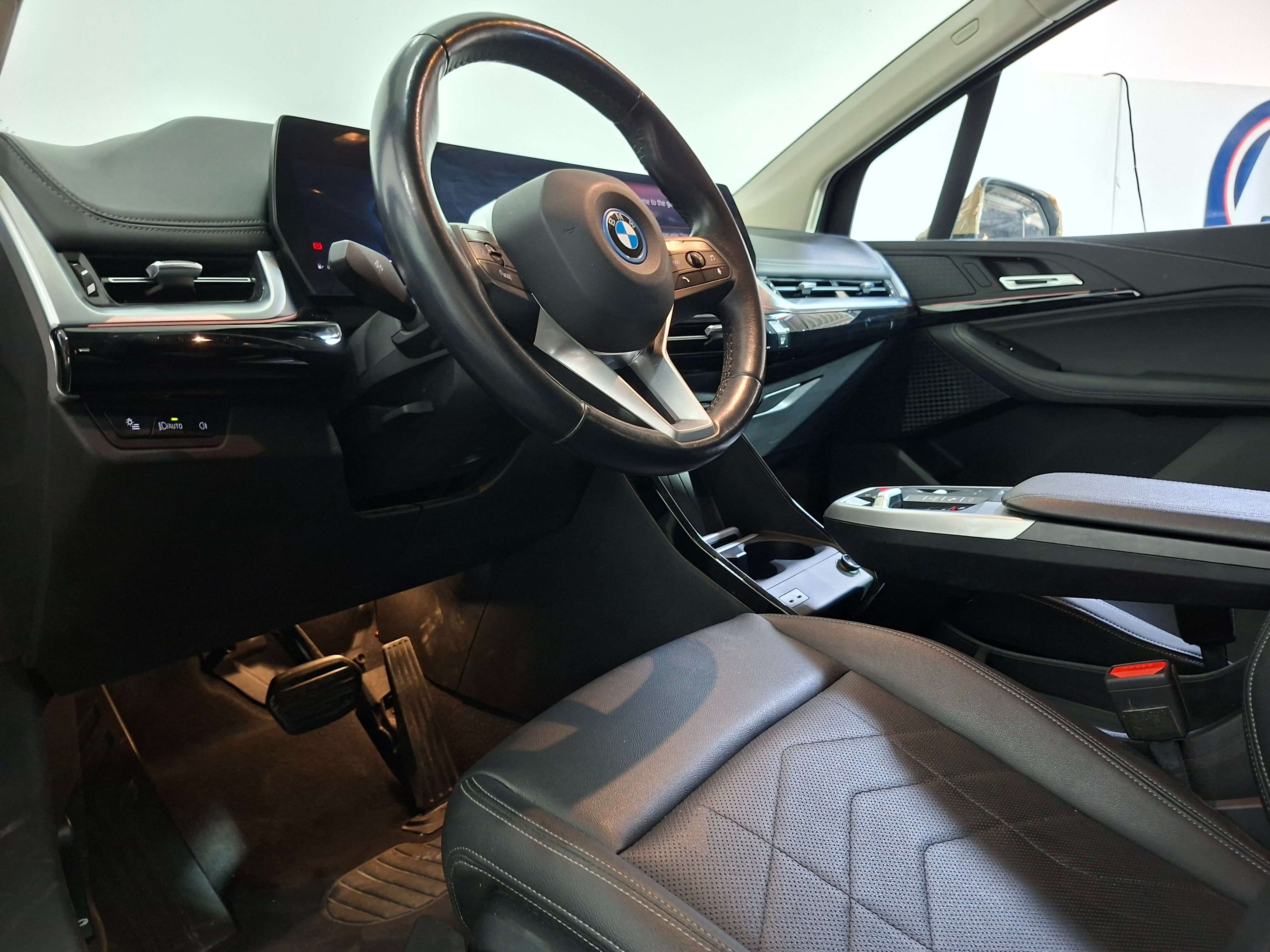 BMW 225 Bmw 225E XDrive 1.5cc I 2 JAAR GRATIS ONDERHOUD I  Hybride | Airco | Automaat | Navi |
