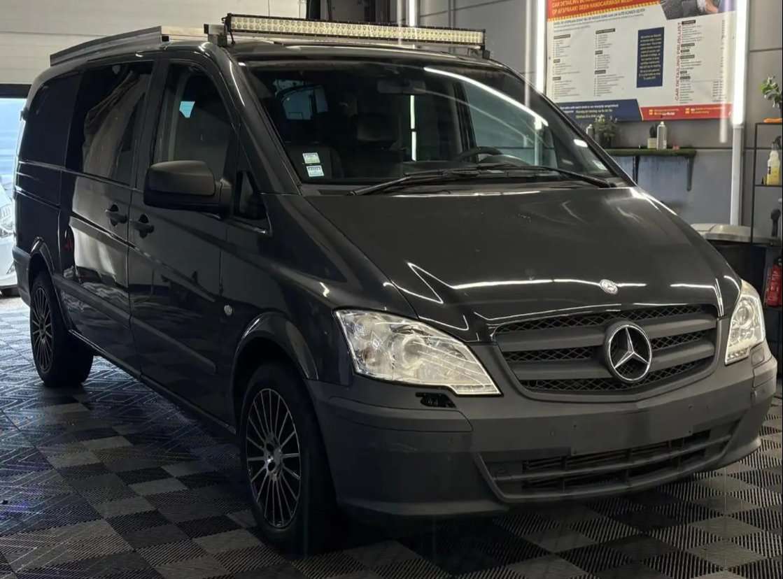 Mercedes-Benz Vito 3.0 CDI V6 AUTOMAAT DUBBELE CABINE 6-ZITPLAATSEN