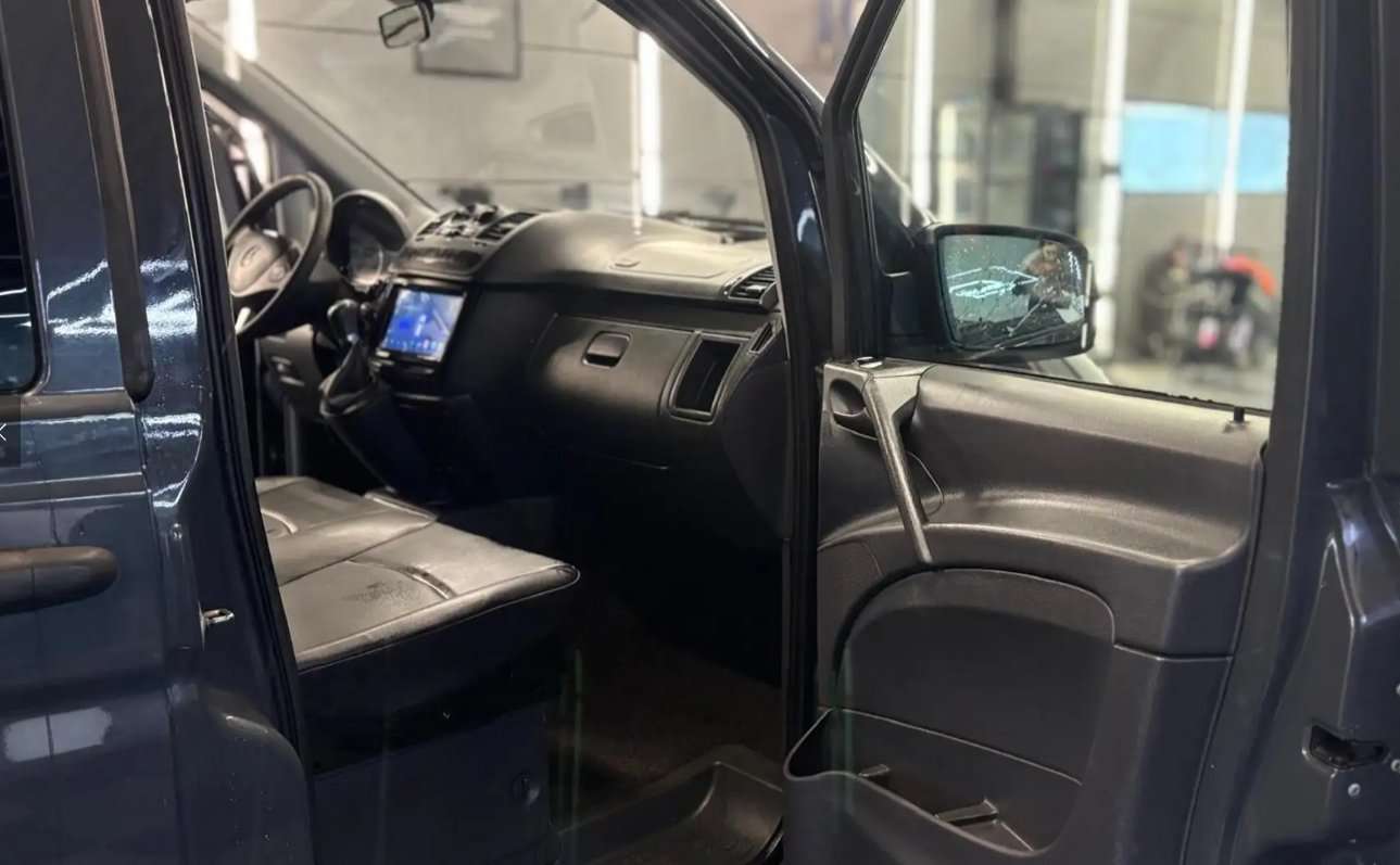 Mercedes-Benz Vito 3.0 CDI V6 AUTOMAAT DUBBELE CABINE 6-ZITPLAATSEN