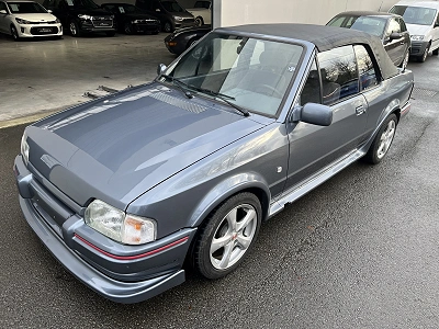 Ford Escort (2) XR3 105
