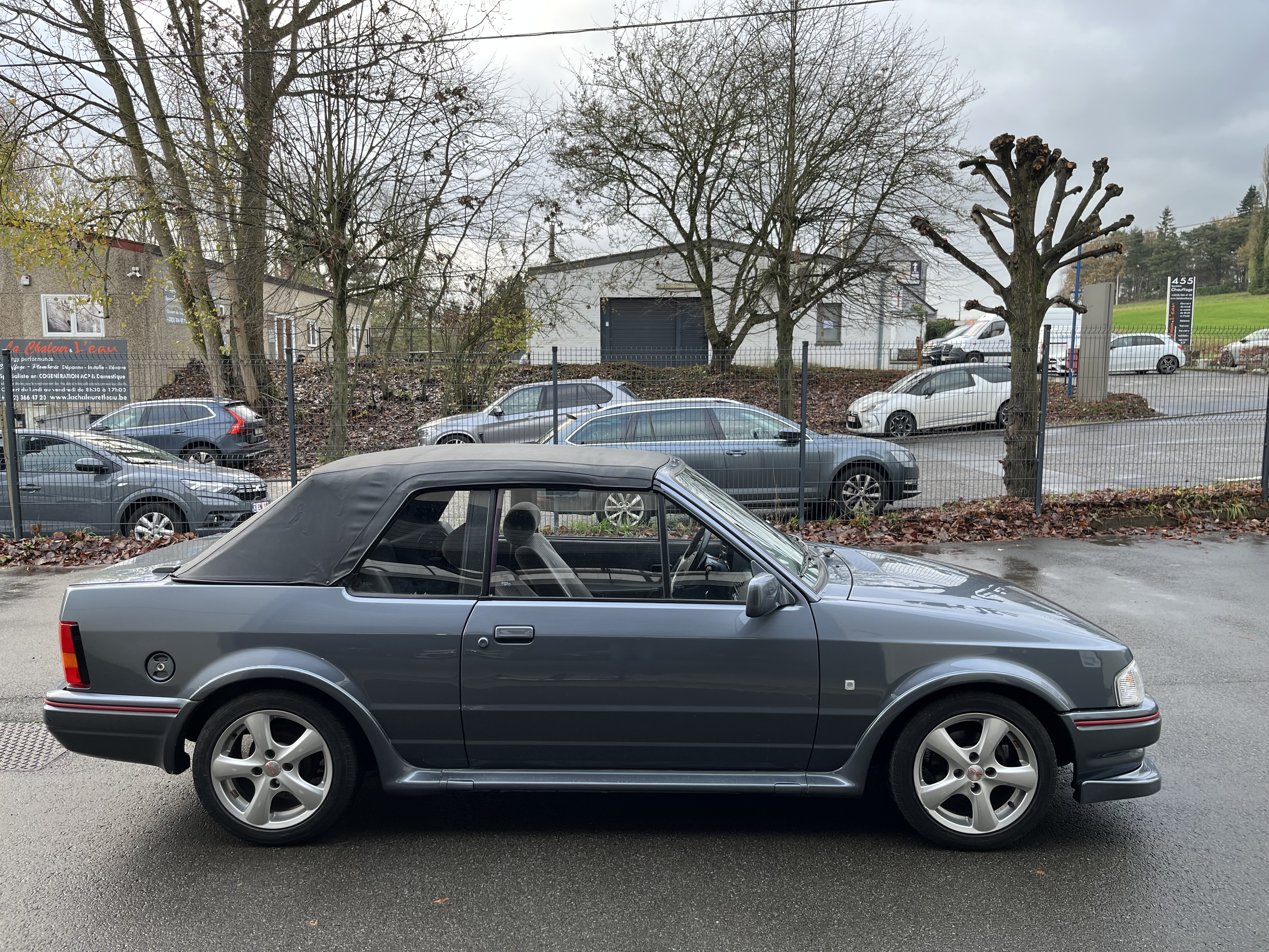Ford Escort (2) XR3 105
