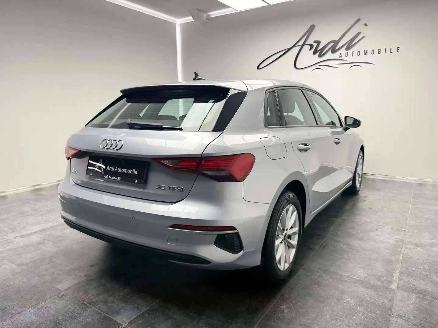 Audi A3 Sportback 1.0 TFSI *CARPLAY*1ER PROPRIO*GARANTIE*
