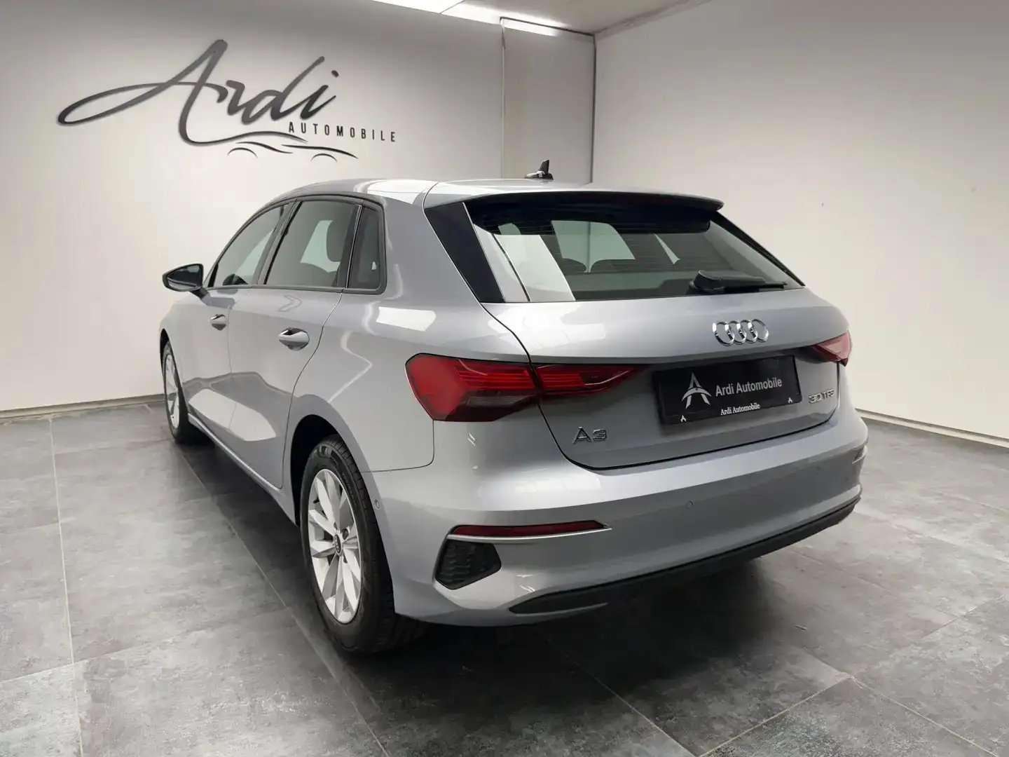 Audi A3 Sportback 1.0 TFSI *CARPLAY*1ER PROPRIO*GARANTIE*