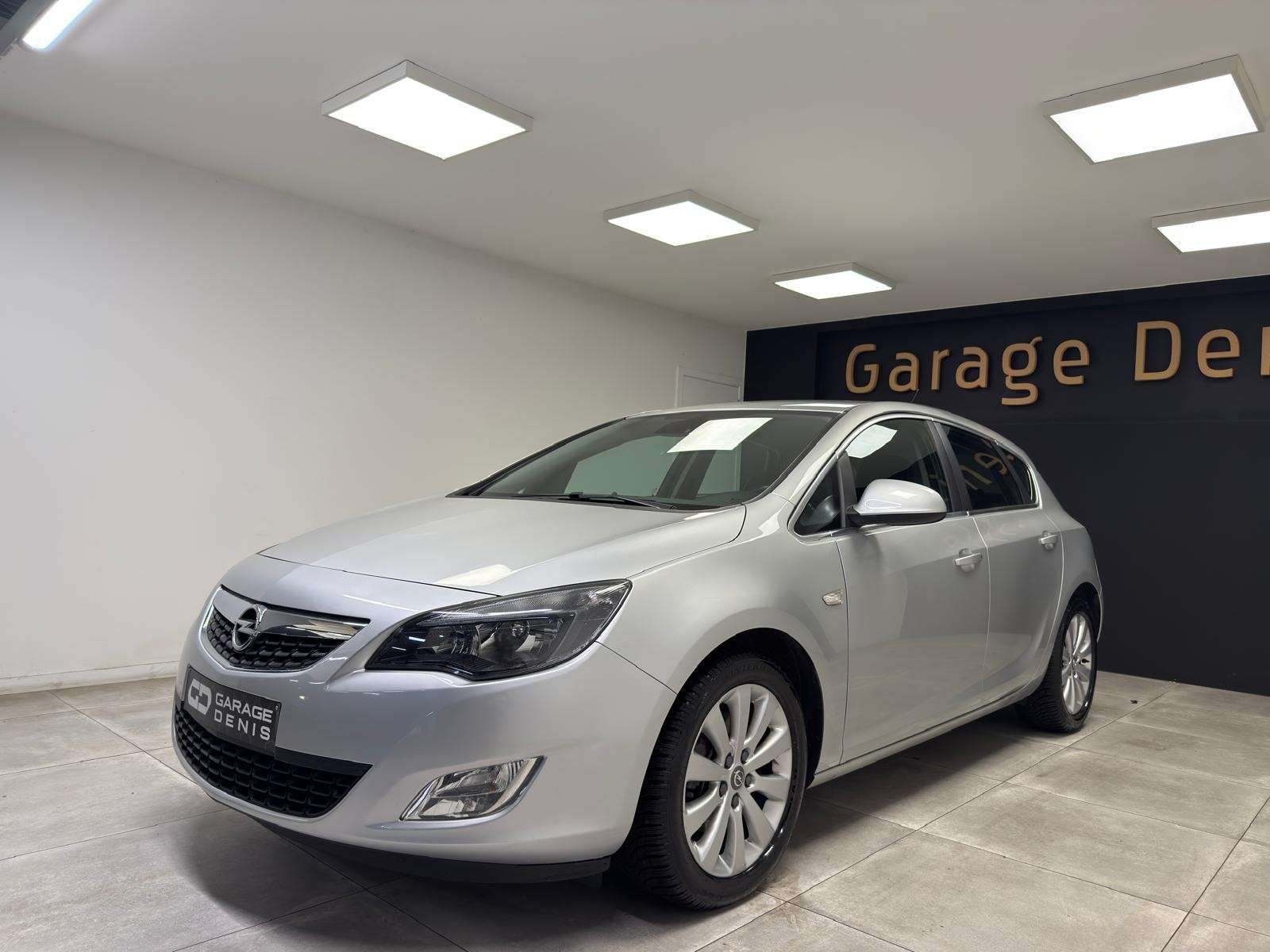 Opel Astra LED**CLIM AUTO**GARANTIE 12MOIS