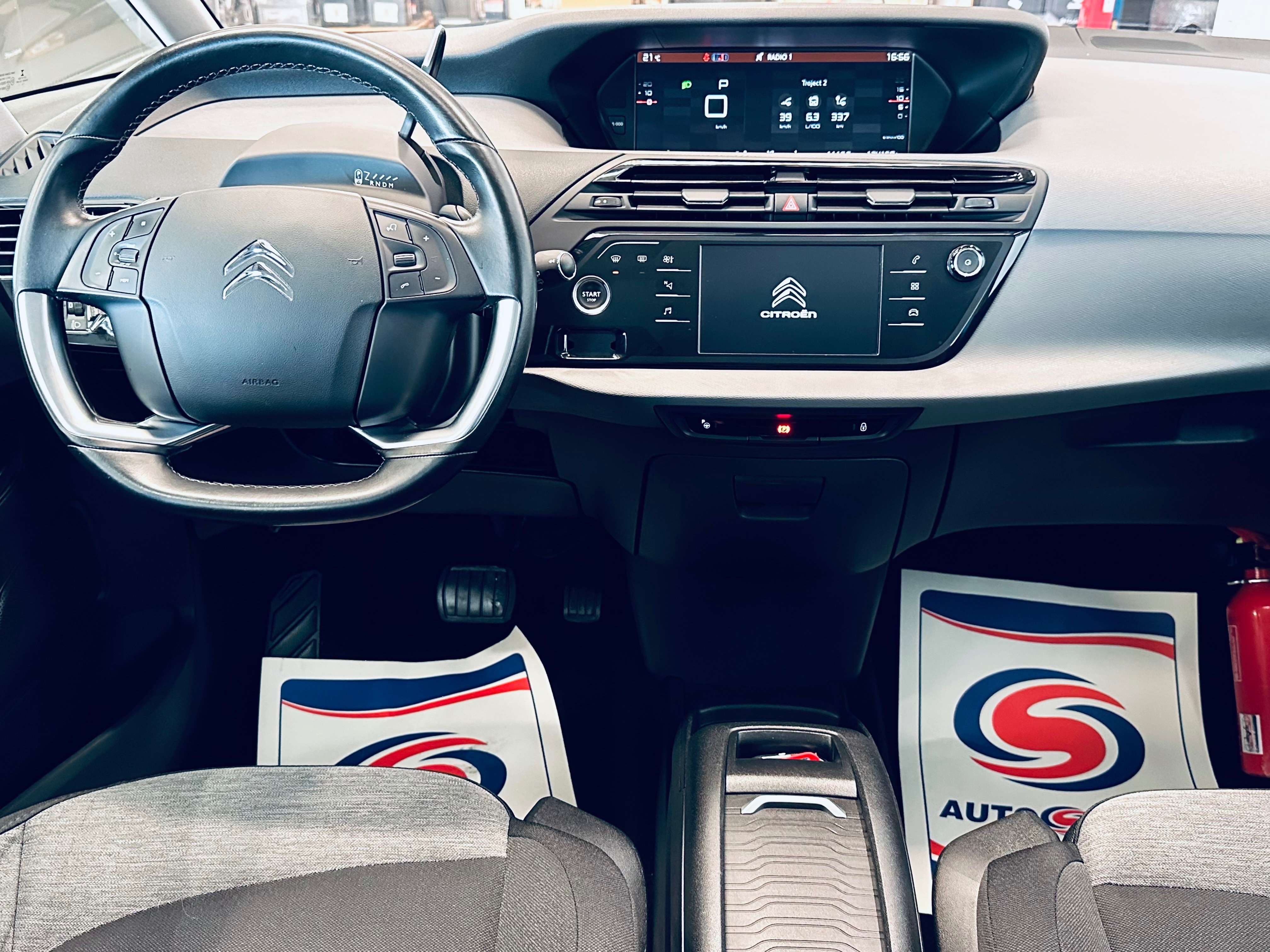 Citroen C4 Picasso 1.2 BOITE AUTO CAMERA NAVI CLIM PDC BLUETOOTH