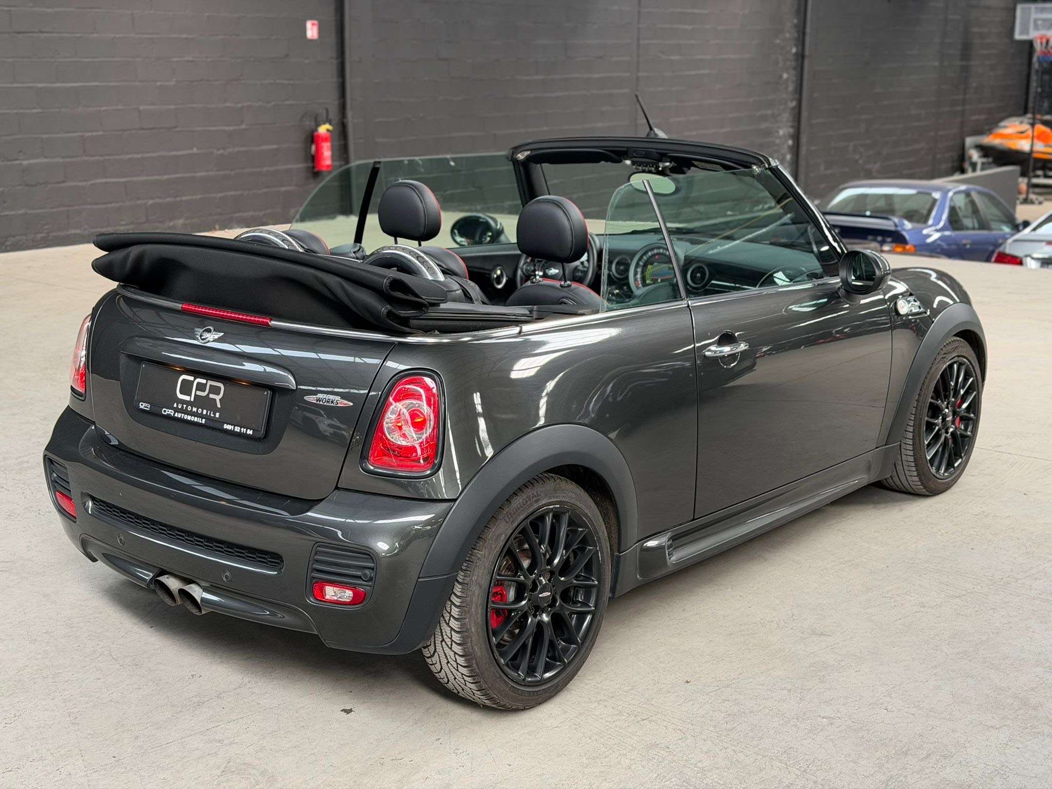 MINI John Cooper Works Cabrio i * JCW * HARMAN KARDON * XENON * CUIR * SIEGE CH
