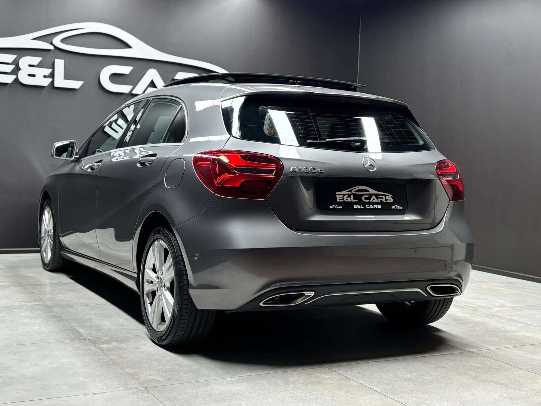 Mercedes-Benz A 180 A 180 d Pack Sport **12 mois de garantie**