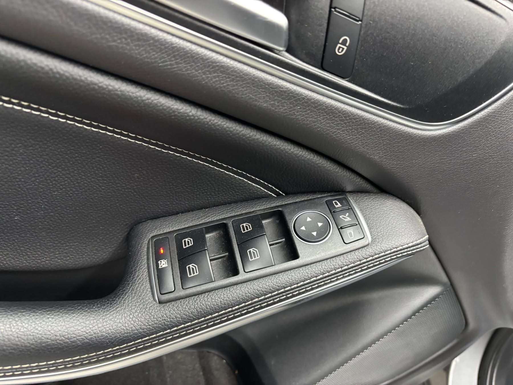 Mercedes-Benz A 180 A 180 d Pack Sport **12 mois de garantie**