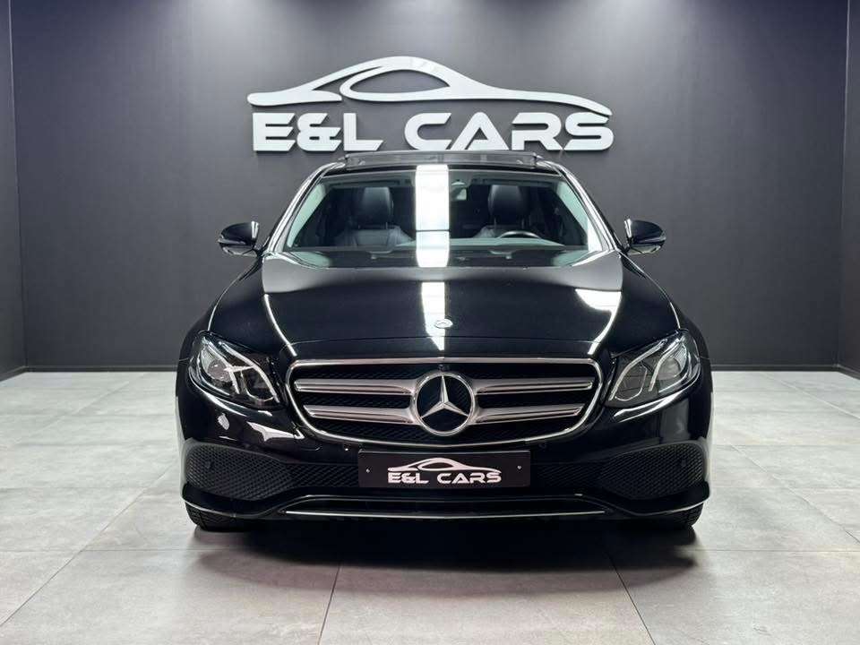 Mercedes-Benz E 220 Réservé