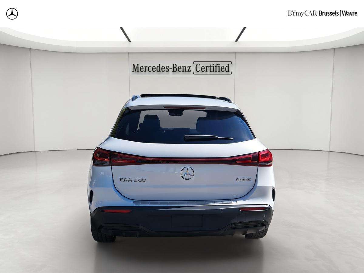 Mercedes-Benz EQA 300 EQA 4MATIC AMG Line