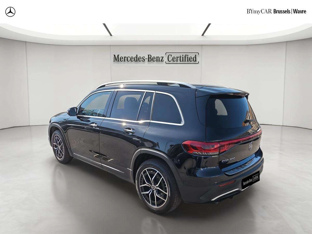 Mercedes-Benz EQB 300 EQB 4MATIC AMG Line