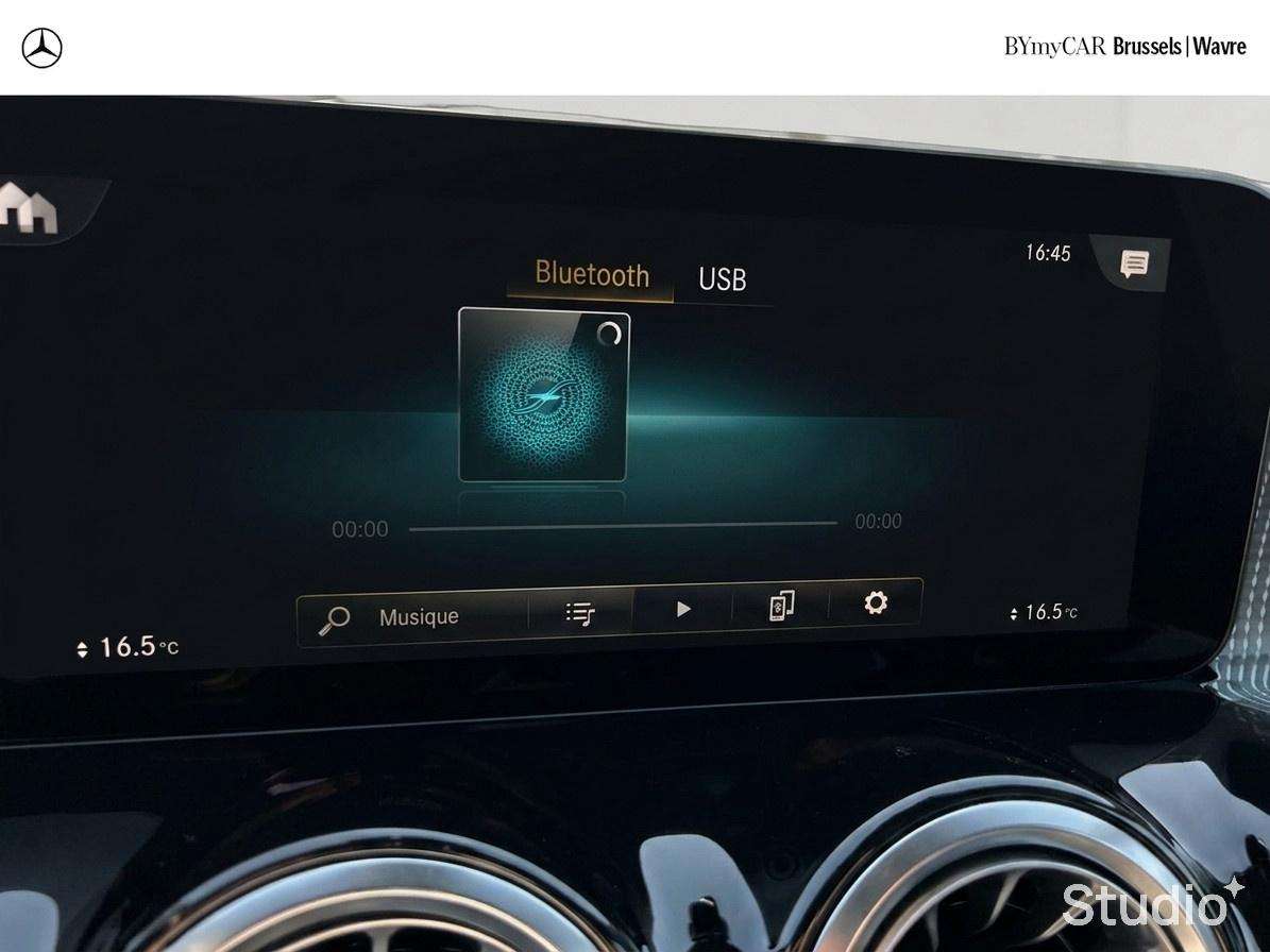 Mercedes-Benz EQB 300 EQB 4MATIC AMG Line