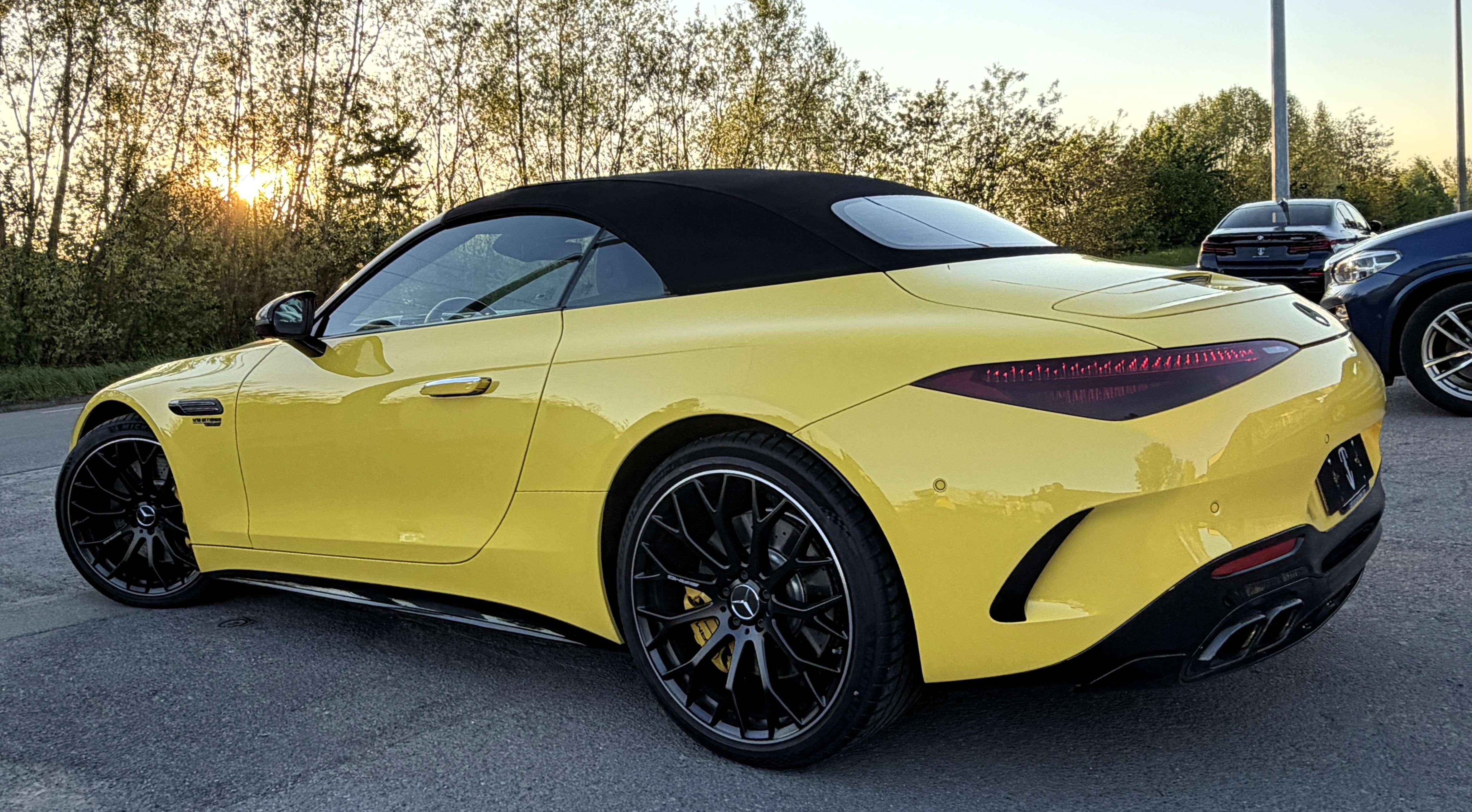 Mercedes-Benz SL 55 AMG Roadster 4-Matic  Night Edition/Pack AERO/DIGITAL LIGHT/Performances SOUND/LIFT/ACTIVE RIDE CONTROL