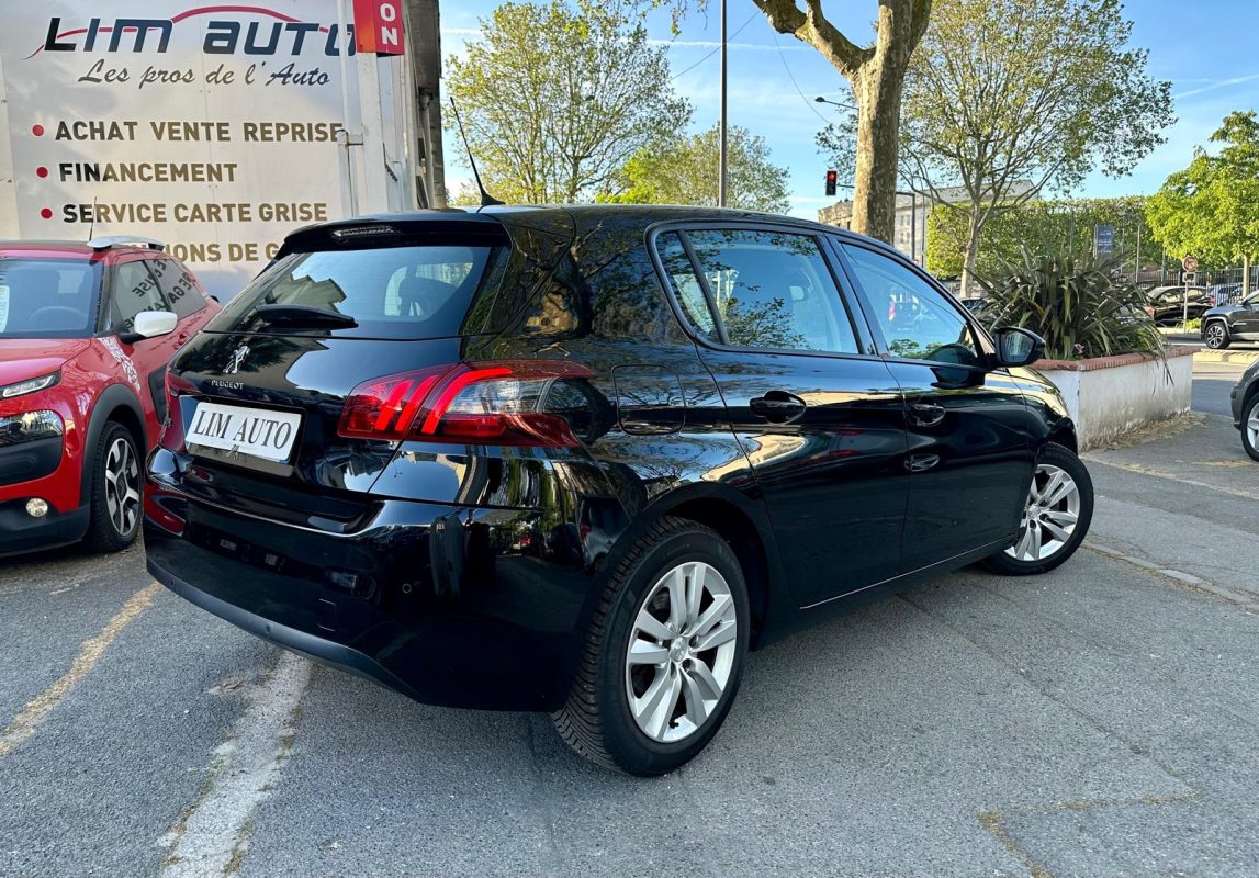 Peugeot 308 1.5 BlueHDi 130 Active EAT8 *1ère MAIN*