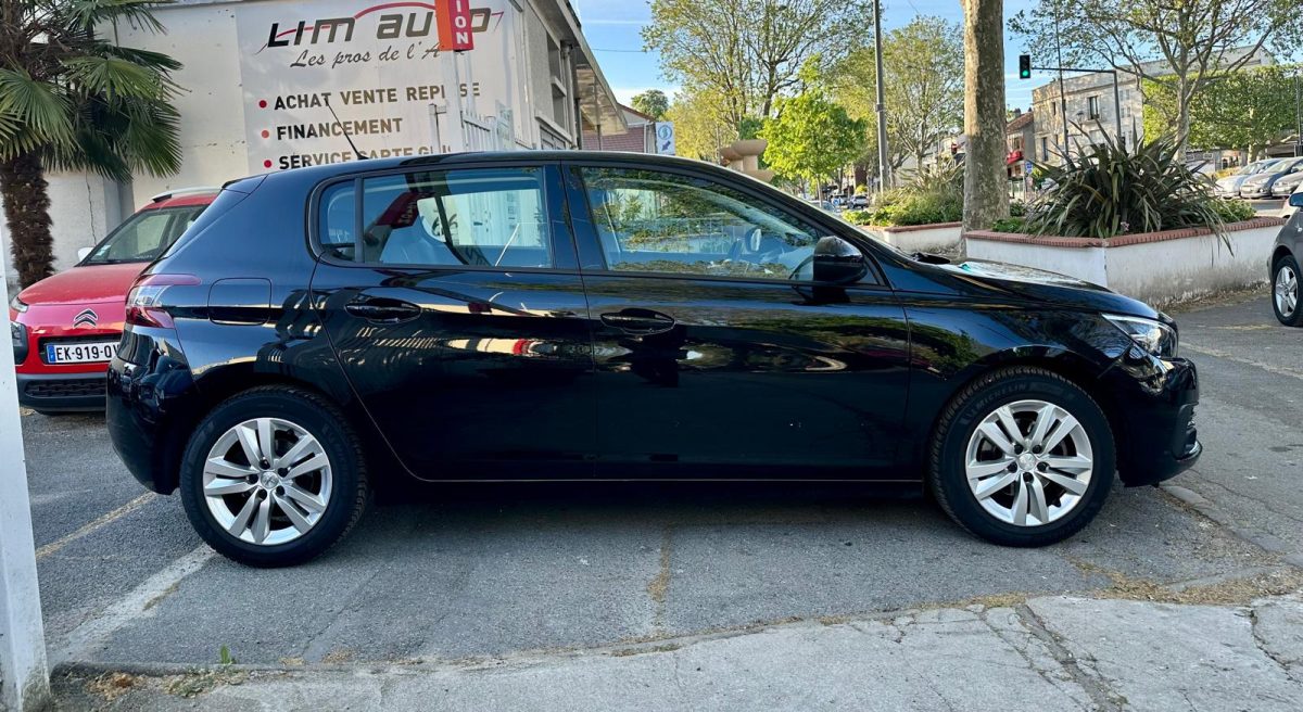 Peugeot 308 1.5 BlueHDi 130 Active EAT8 *1ère MAIN*