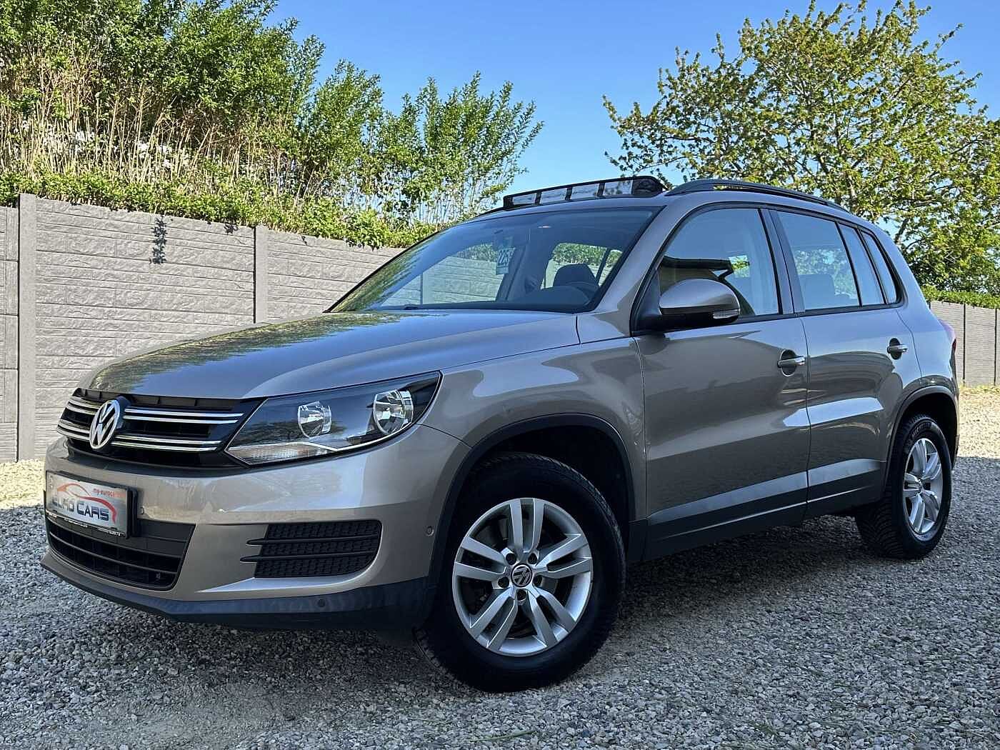 Volkswagen Tiguan 1.4 TSI Trend 1ER PROP/TOIT OUVRANT/PANORAMIQUE/SENSOR/PARK ASSIST/CLIM