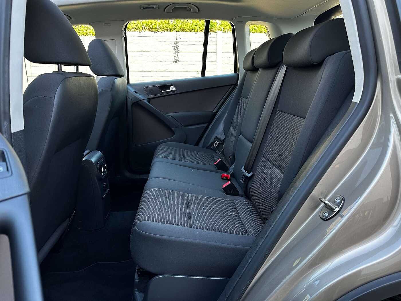 Volkswagen Tiguan 1.4 TSI Trend 1ER PROP/TOIT OUVRANT/PANORAMIQUE/SENSOR/PARK ASSIST/CLIM
