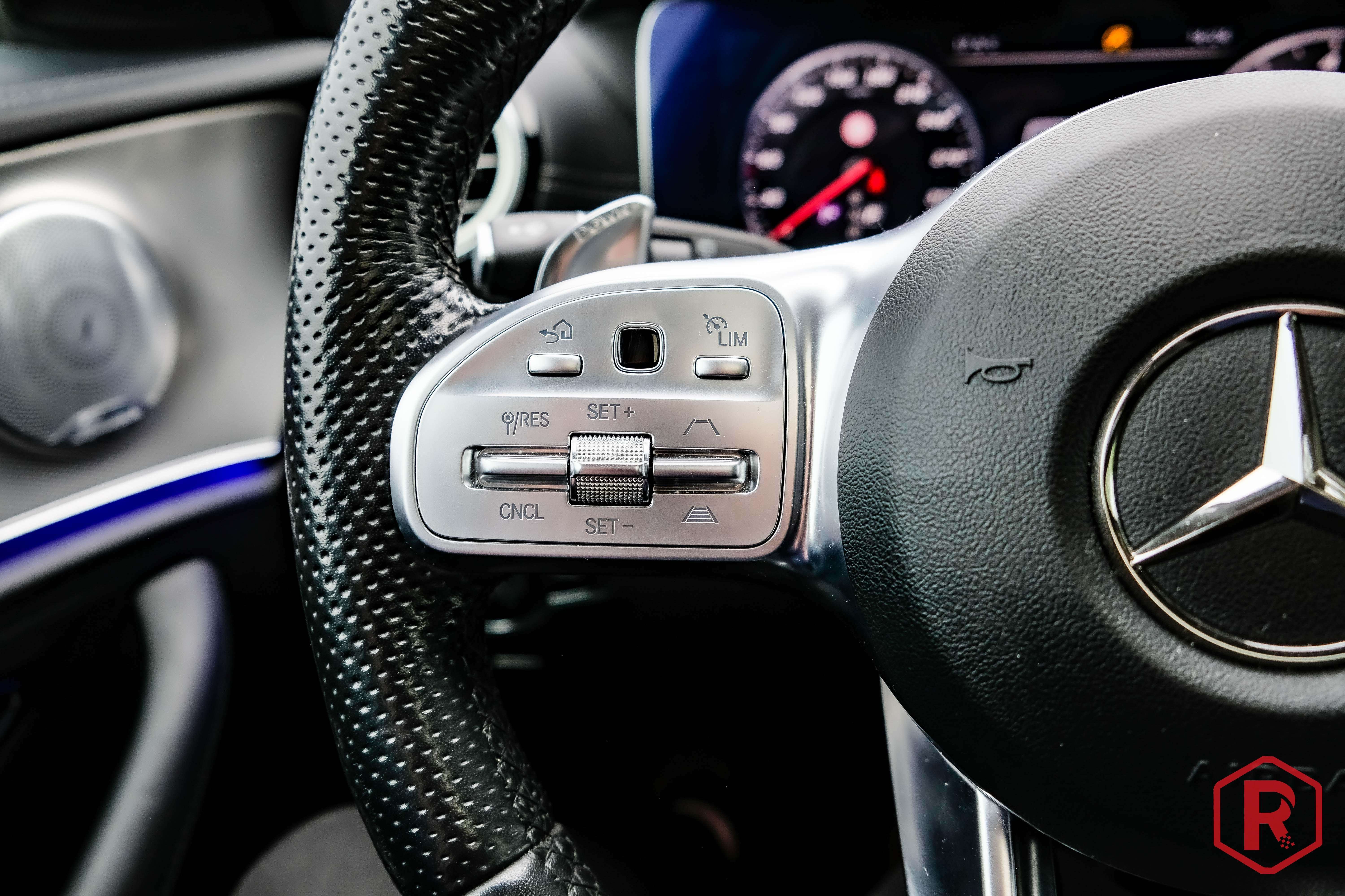 Mercedes-Benz E 63 AMG 4-Matic Opendak Burmester Performance
