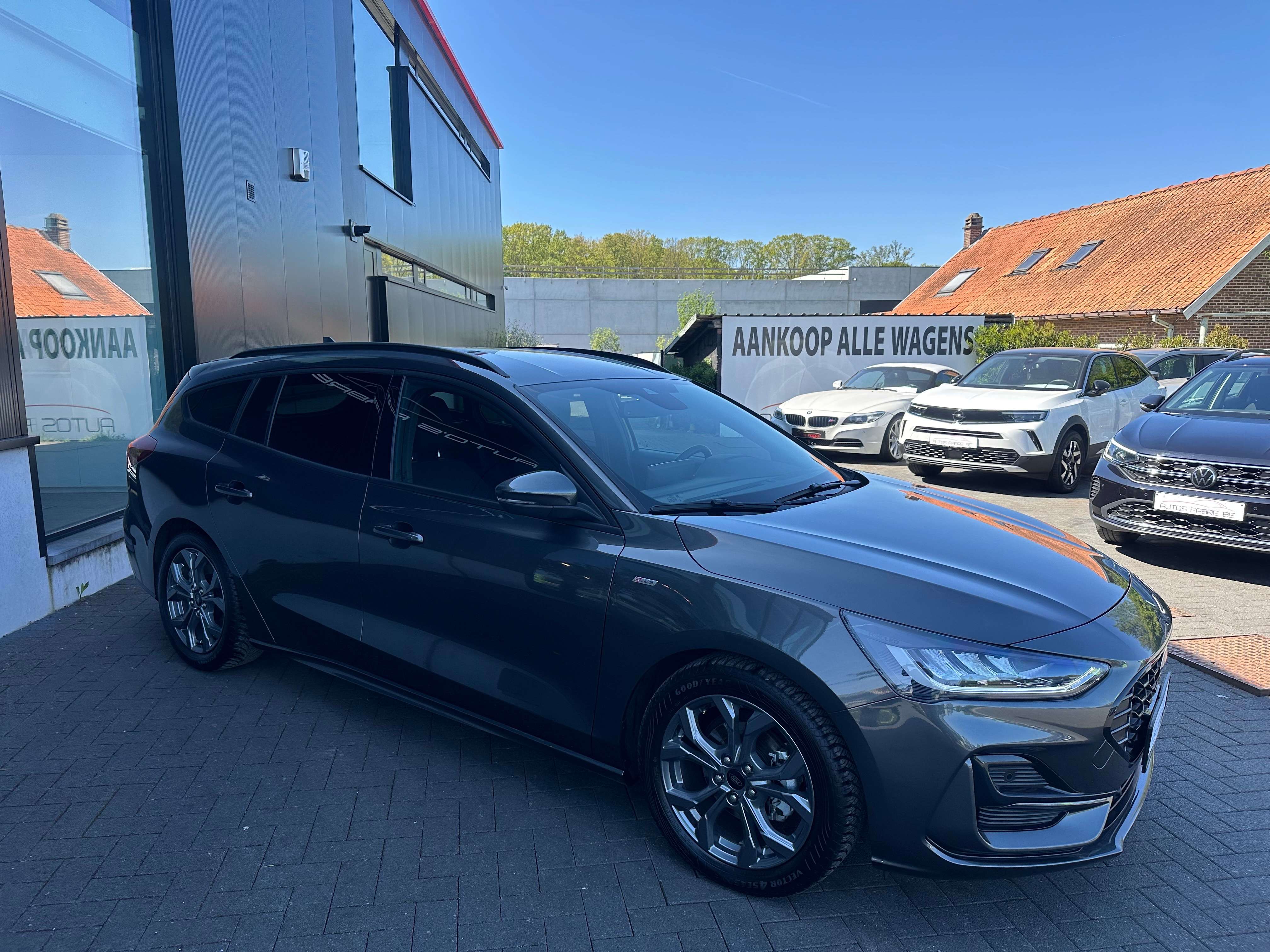 Ford Focus 1.0 EcoBoost MHEV ST-Line Design Black Pack