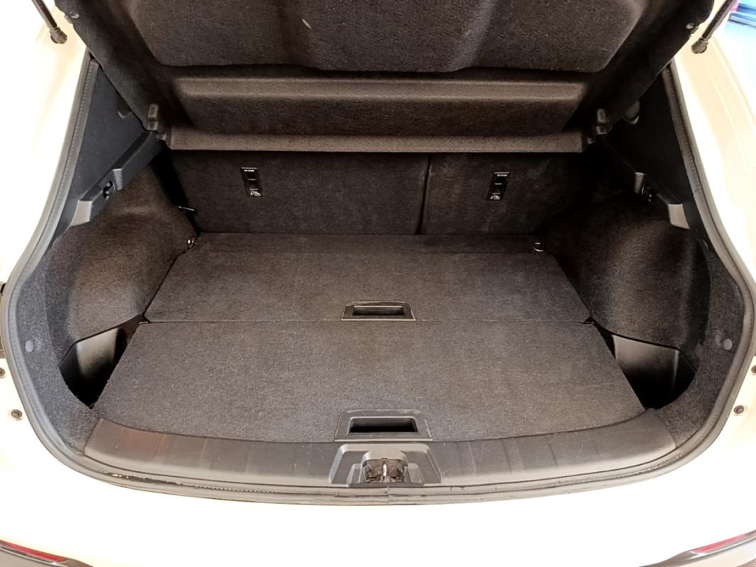 Nissan Qashqai II 1.3 DIG-T 140 Tekna
