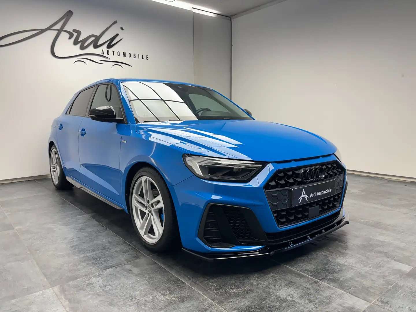 Audi A1 Sportback 1.0 TFSI *S line*CARPLAY*LED*GARANTIE*