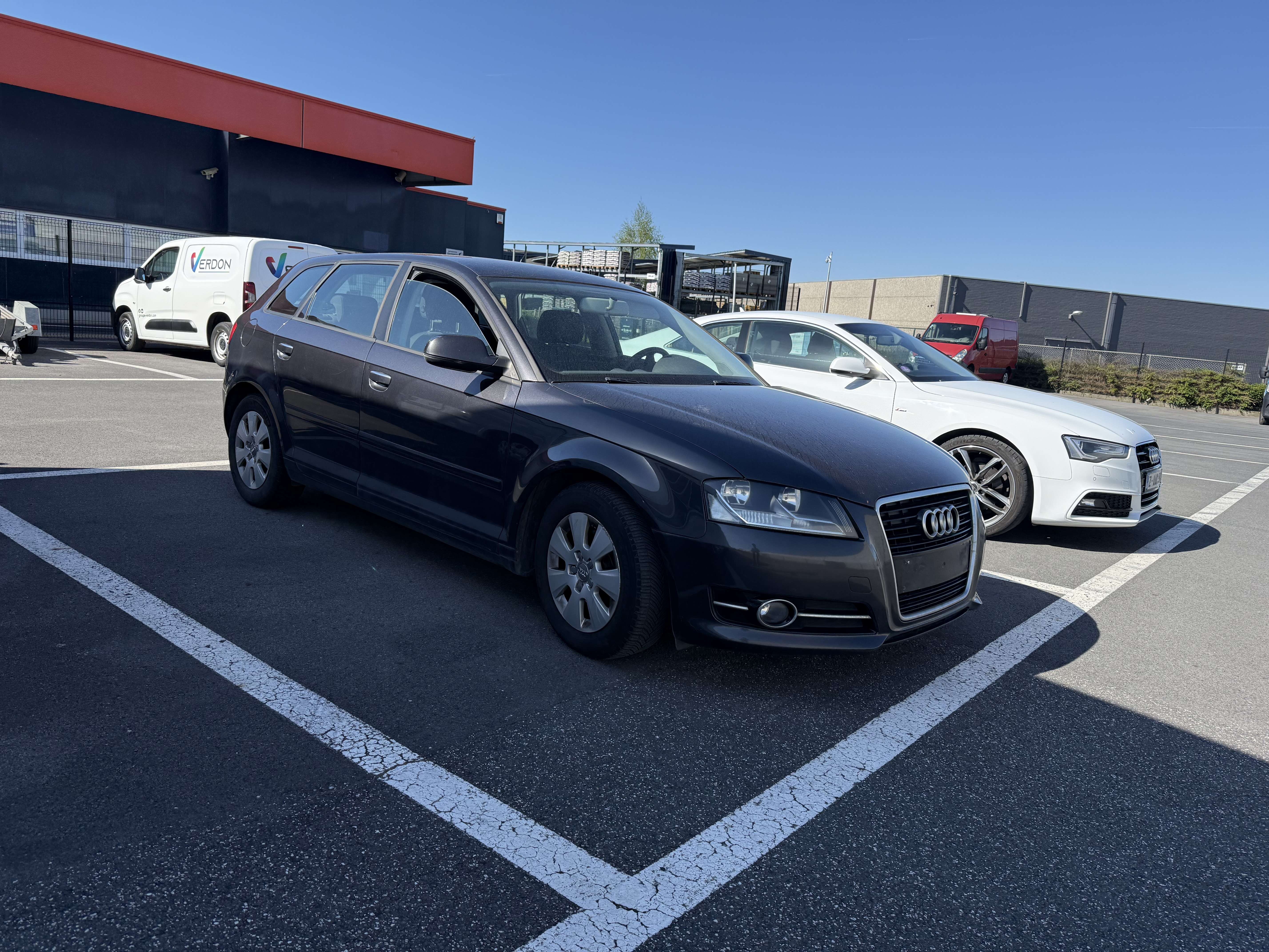 Audi A3 1.6 TDI Sportback DPF Attraction