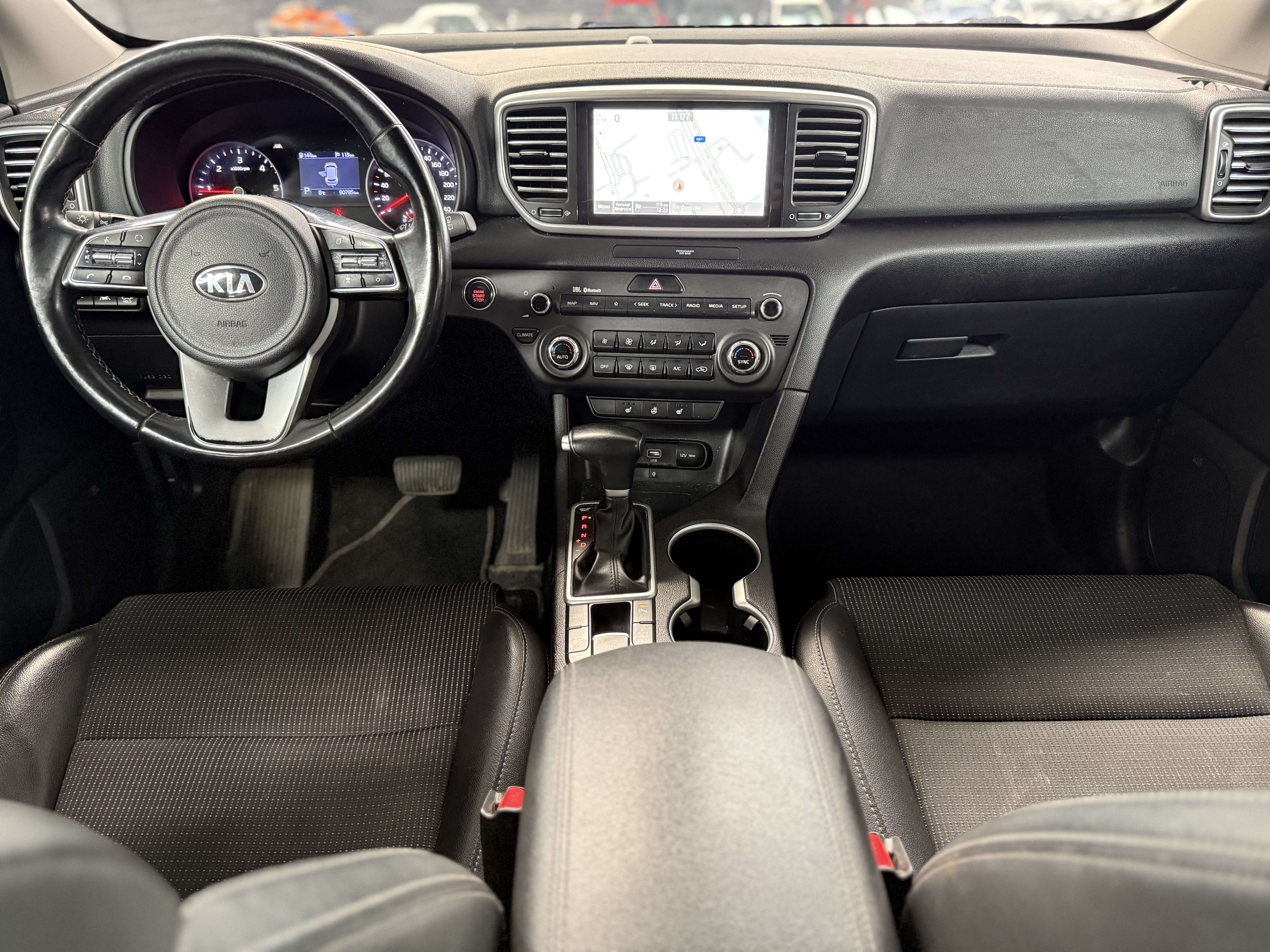 Kia Sportage 1.6 CRDi BLACK EDITION * 1ER PROP * KEYLESS * GPS