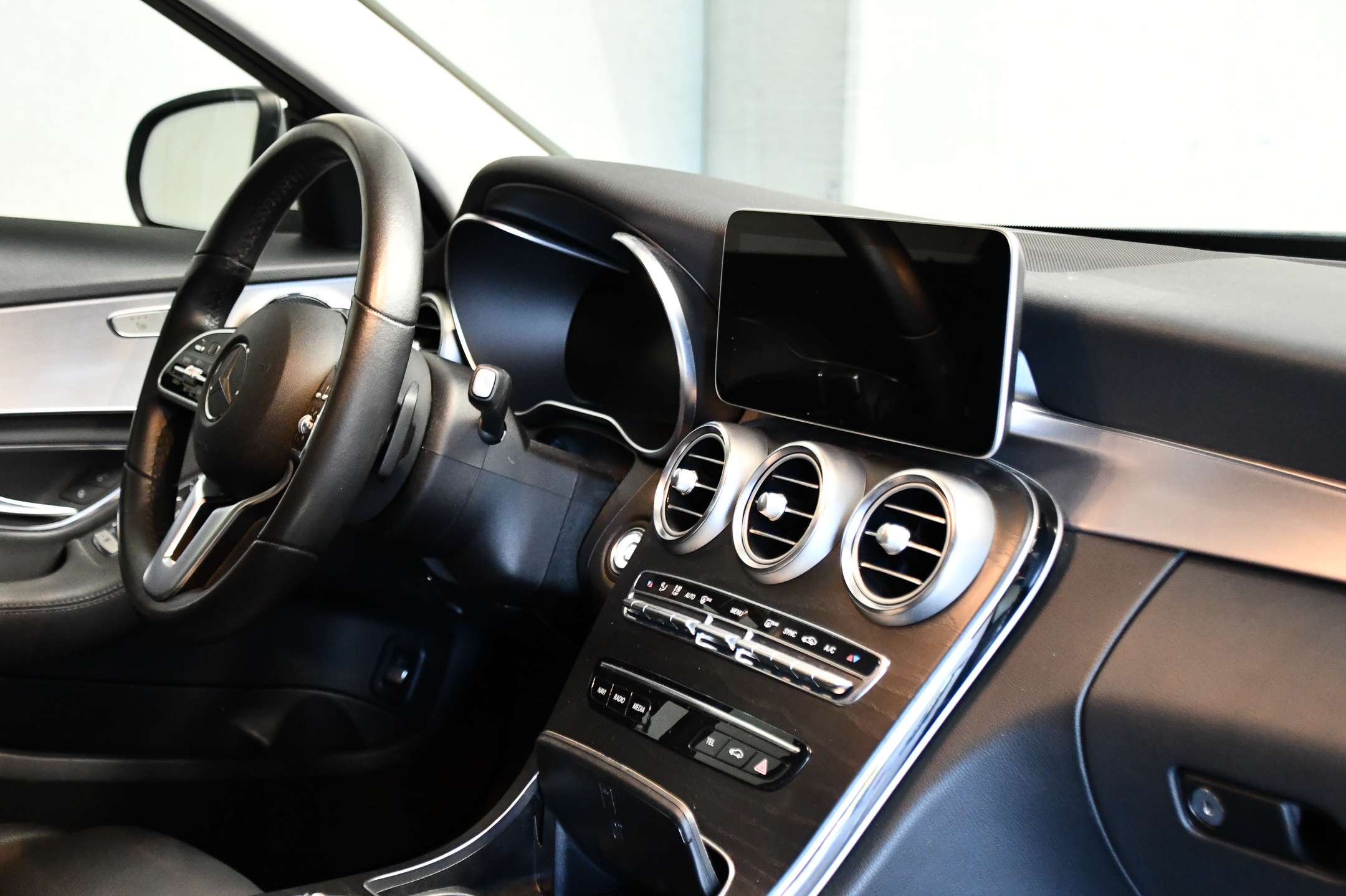 Mercedes-Benz C 200 Buisness l Carplay l Camera l Zetelverw. l Cruise