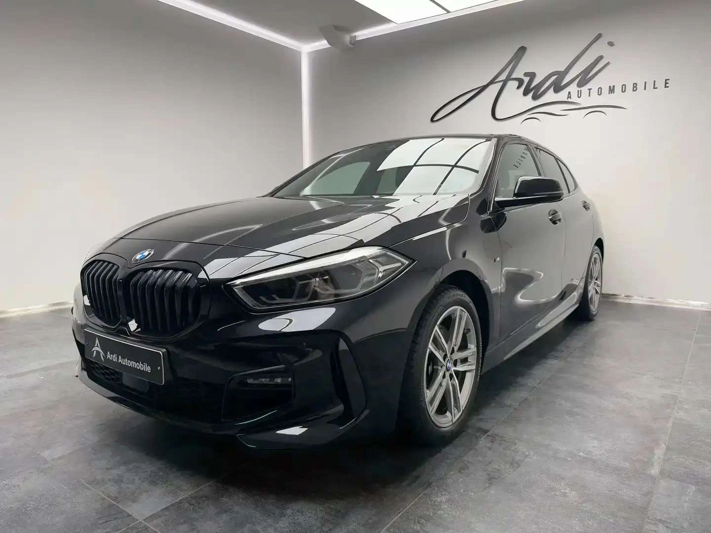 BMW 116 iA *38 000KM*PACK M*LED AMBIANCE*CARPLAY*GARANTIE*