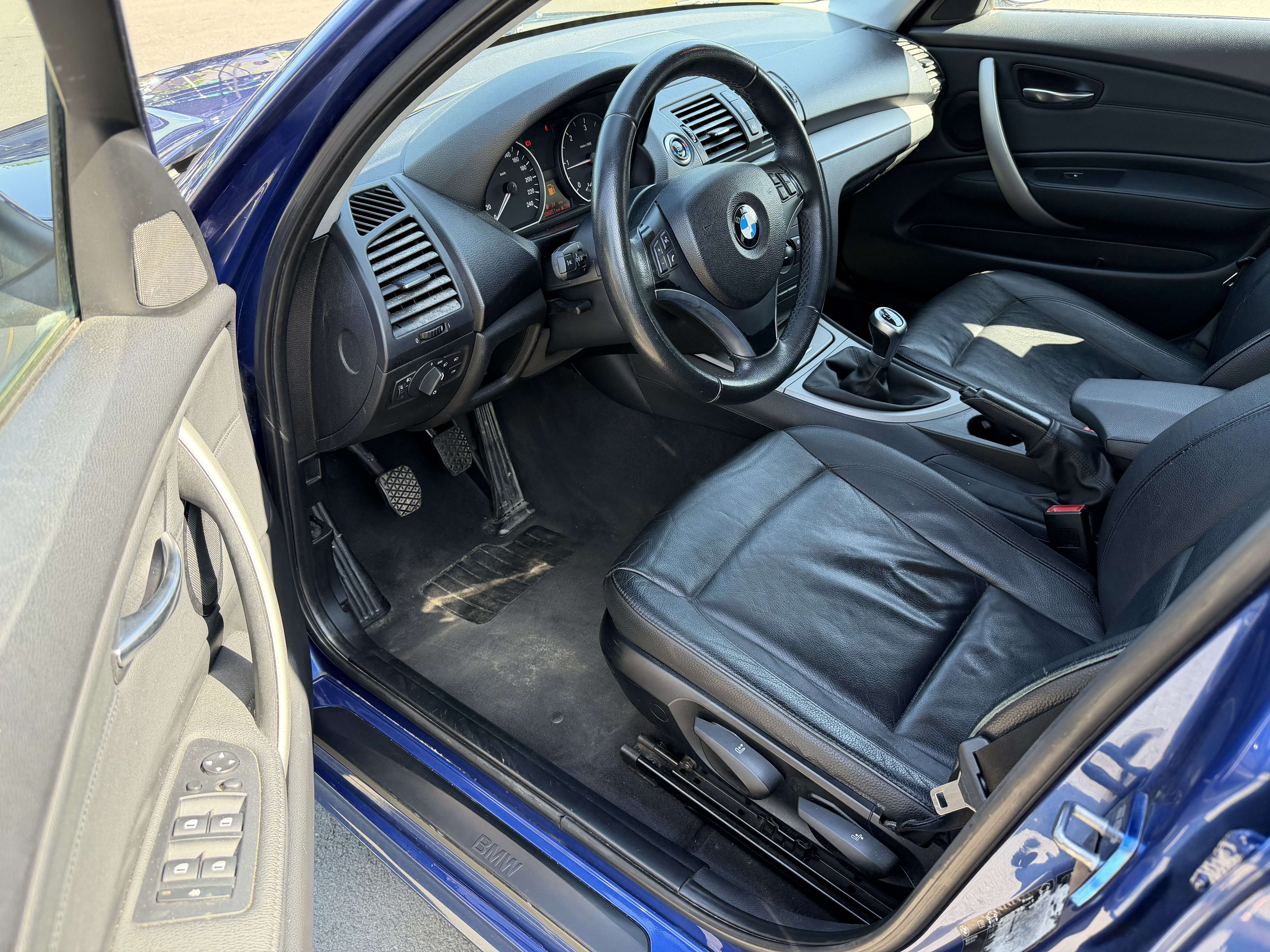 BMW 118 118 d*CLIMA*CUIR*JANTES PACK M*Prix Export