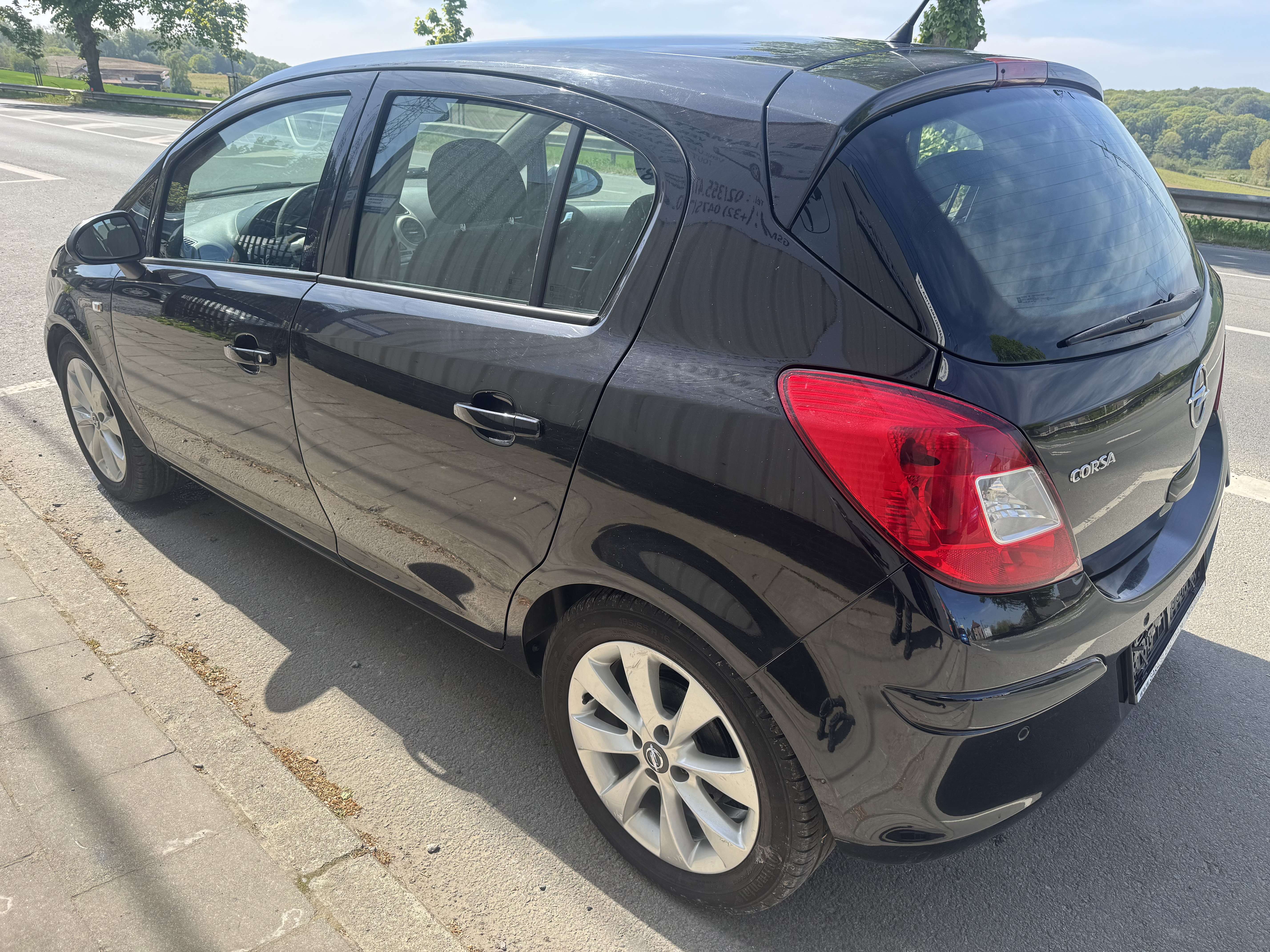 Opel Corsa 1.2i automatique garantie 1 an ‼️