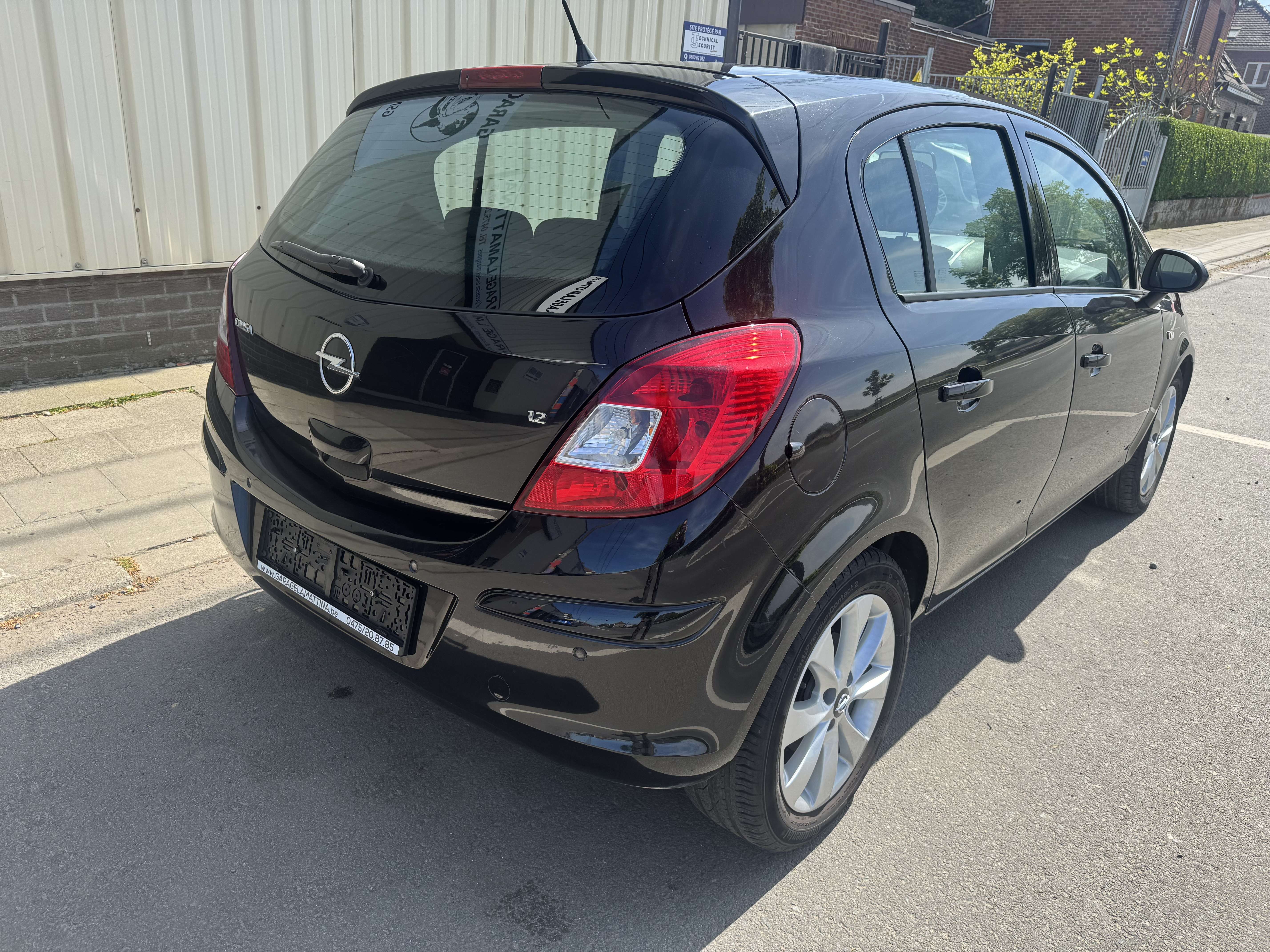 Opel Corsa 1.2i automatique garantie 1 an ‼️