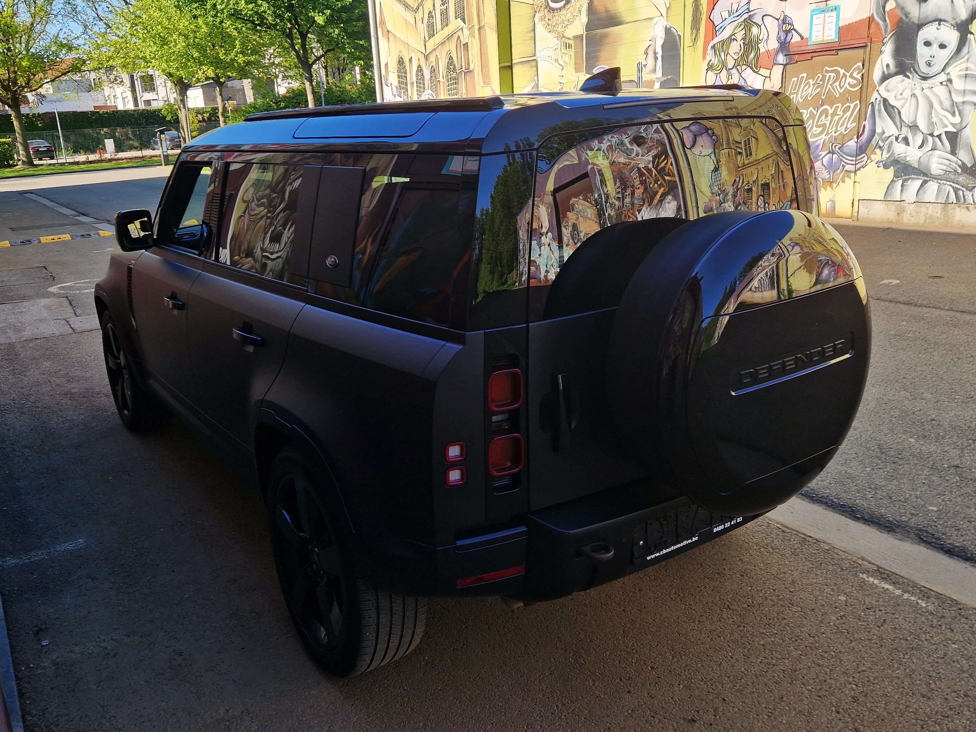 Land Rover Defender Defender 110 3.0D MHEV D300 X-Dynamic