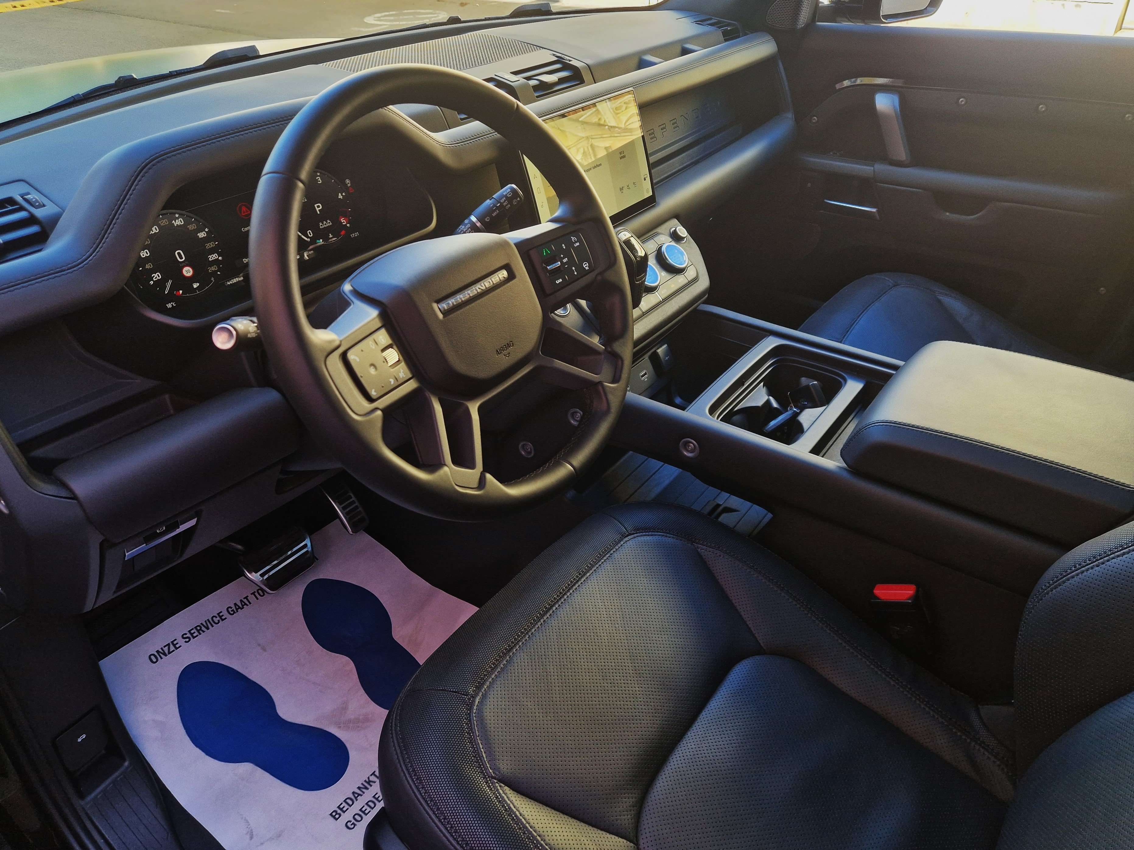 Land Rover Defender Defender 110 3.0D MHEV D300 X-Dynamic