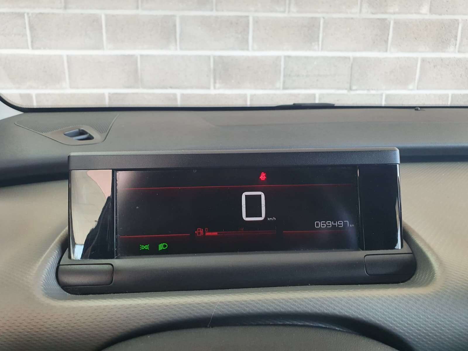 Citroen C4 Cactus 🟢1.2 ESSENCE 110CV - FULL CARNET - CAMERA - CAR PLAY