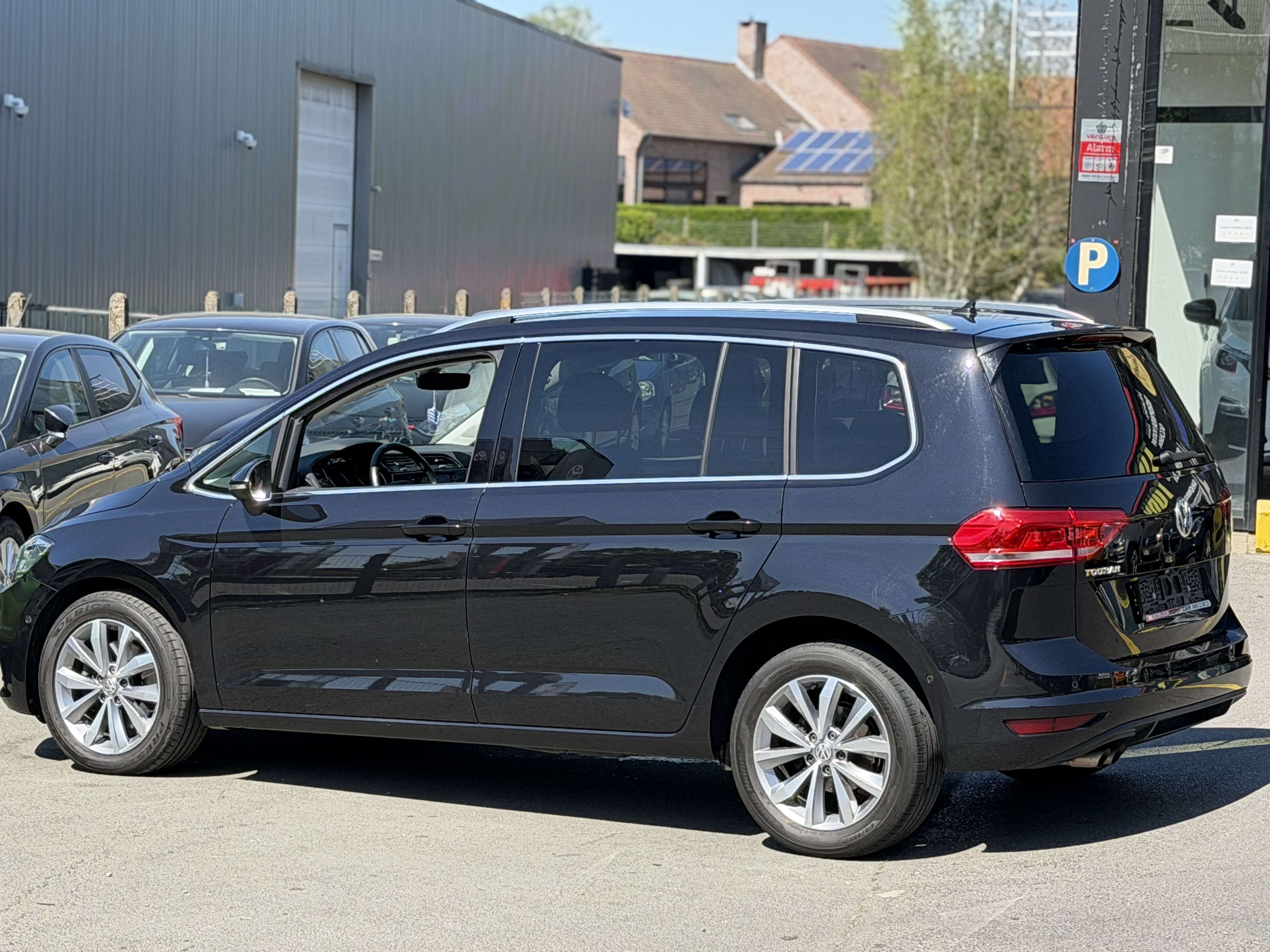 Volkswagen Touran 7PL*1.4 TSI*AUTMAT DSG*NAVI*CAMERA*Carplay