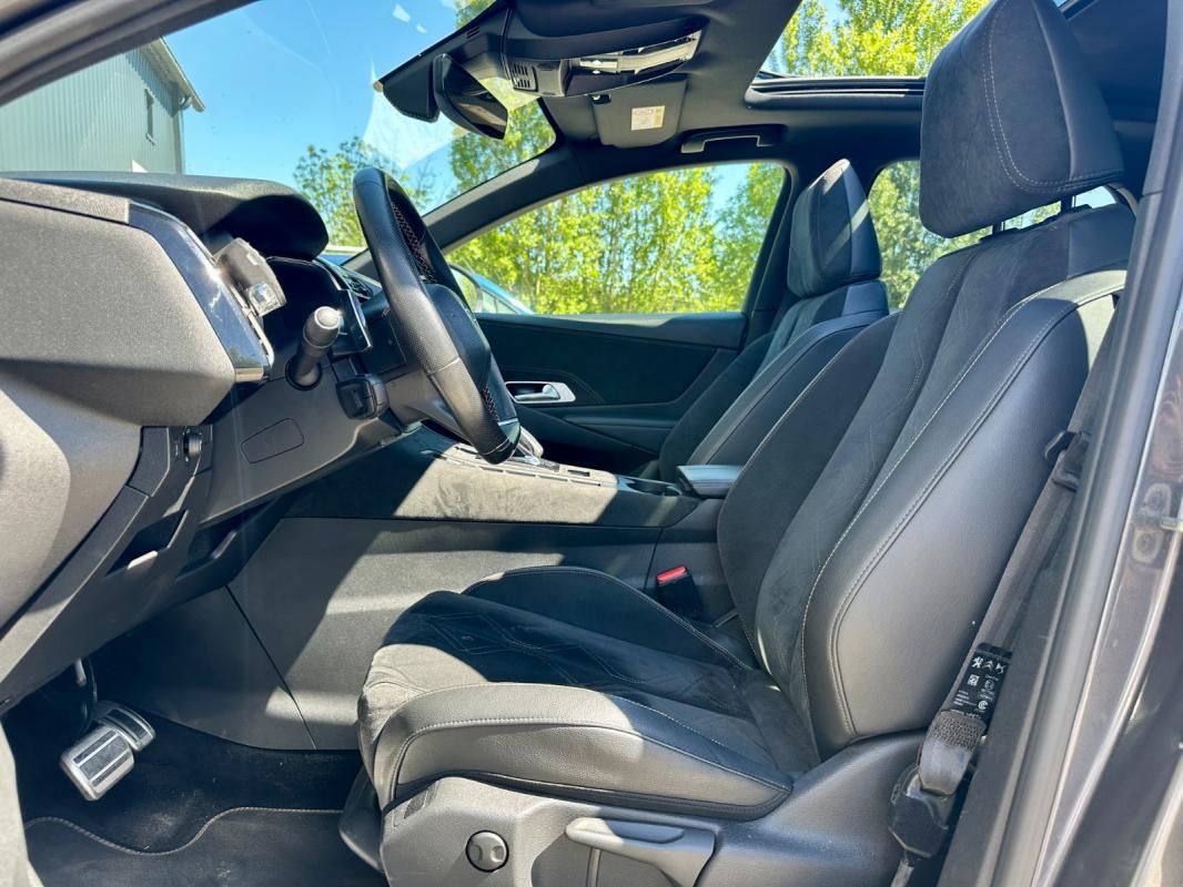 Ds 7 Crossback PureTech 225 EAT8 Performance Line - 2019 33 000 km Garantie