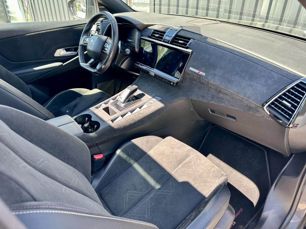Ds 7 Crossback PureTech 225 EAT8 Performance Line - 2019 33 000 km Garantie