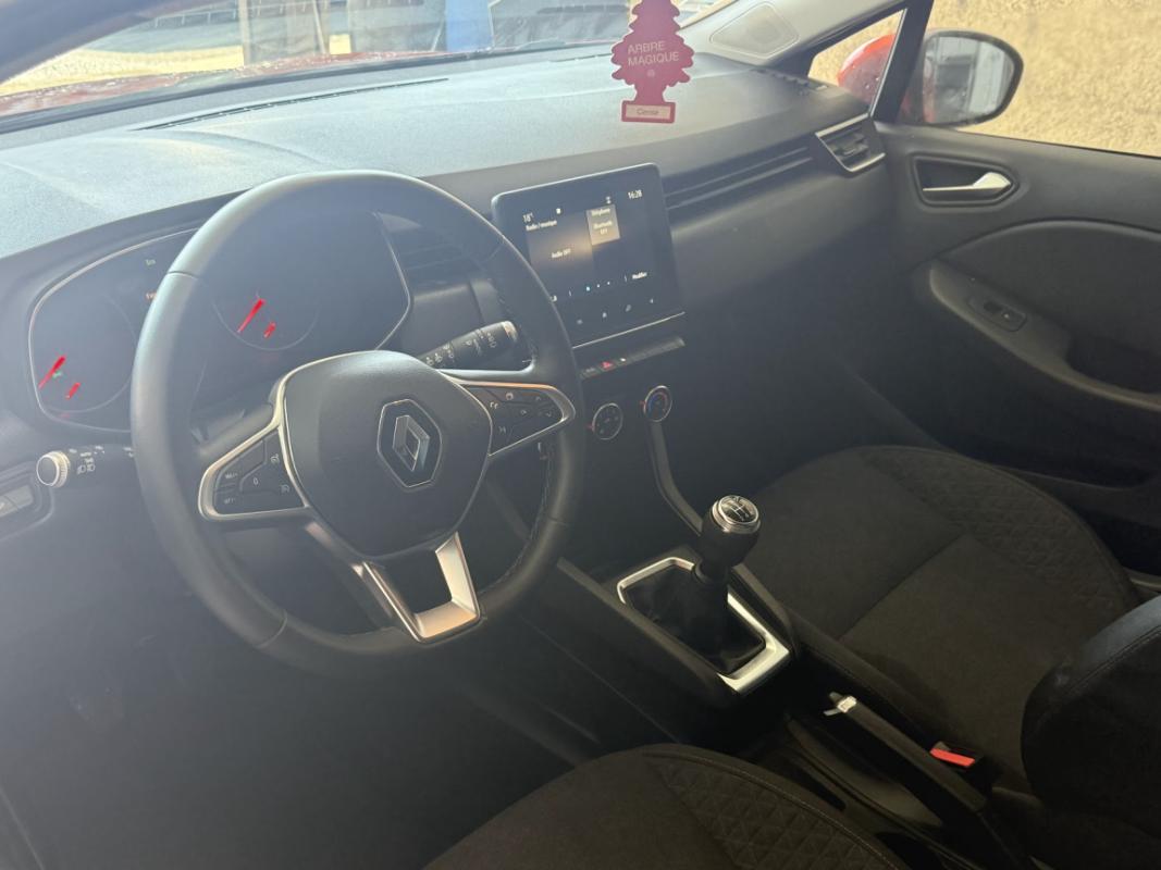 Renault Clio V TCe 100 Intens