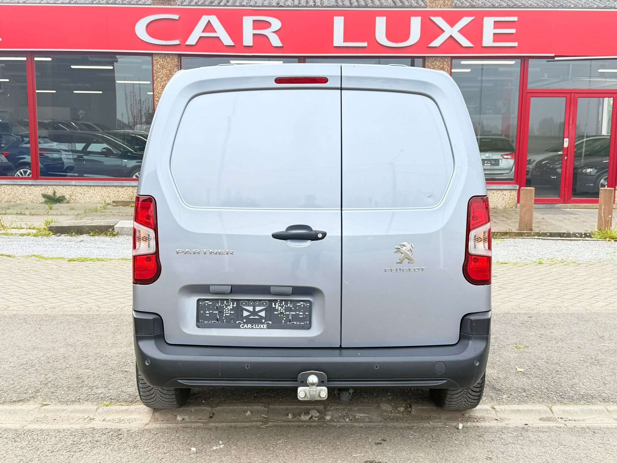 Peugeot Partner 1.2 ESSENCE GPS 3 PLACES UTILITAIRE TVAC