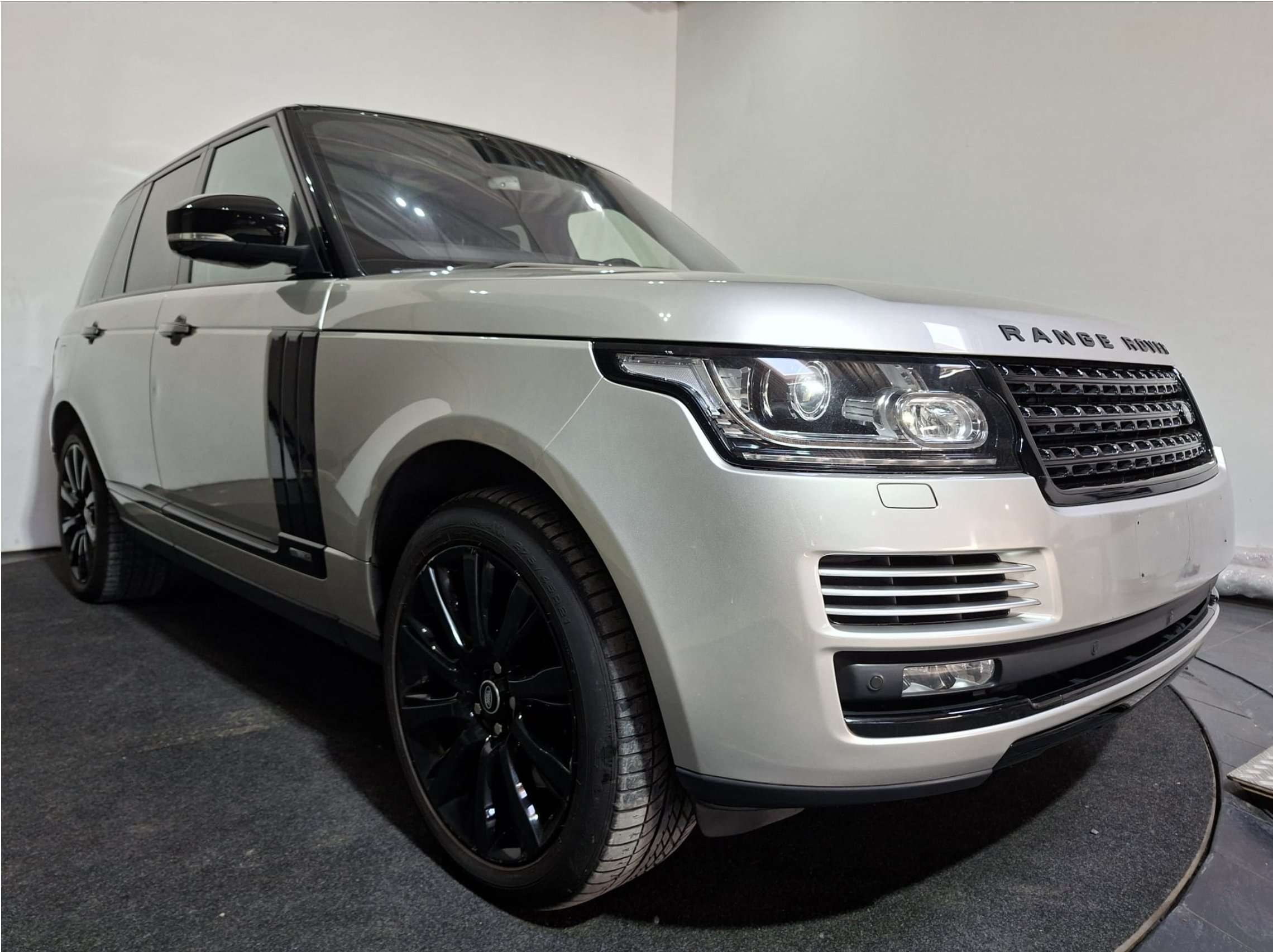 Land Rover Range Rover VOGUE 3.0 cc diesel hybride I leder I  pano dak I camera I automaat I