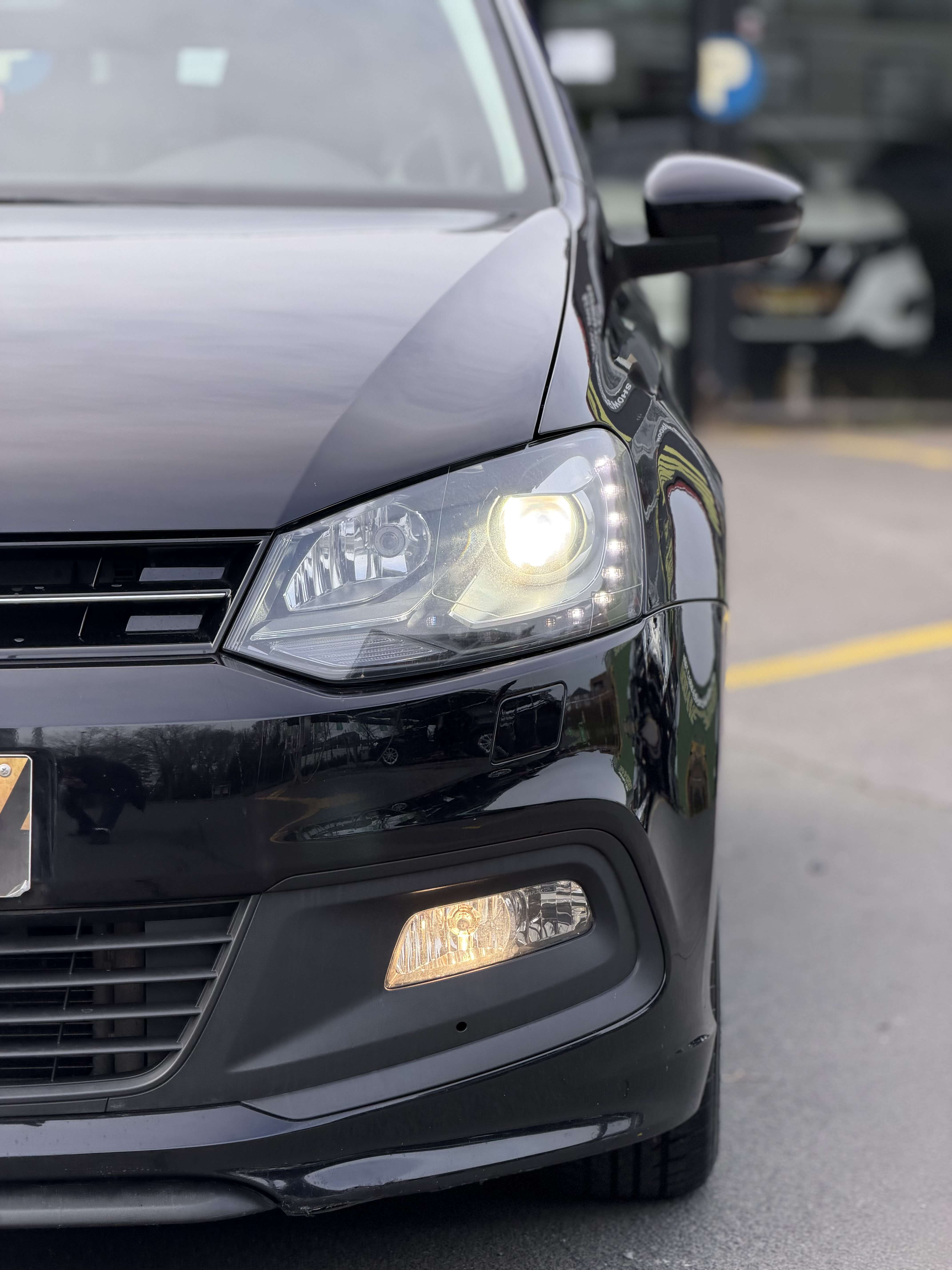 Volkswagen Polo Kit R*1.2i Black Edition*A/C*xénon*LED*USB*