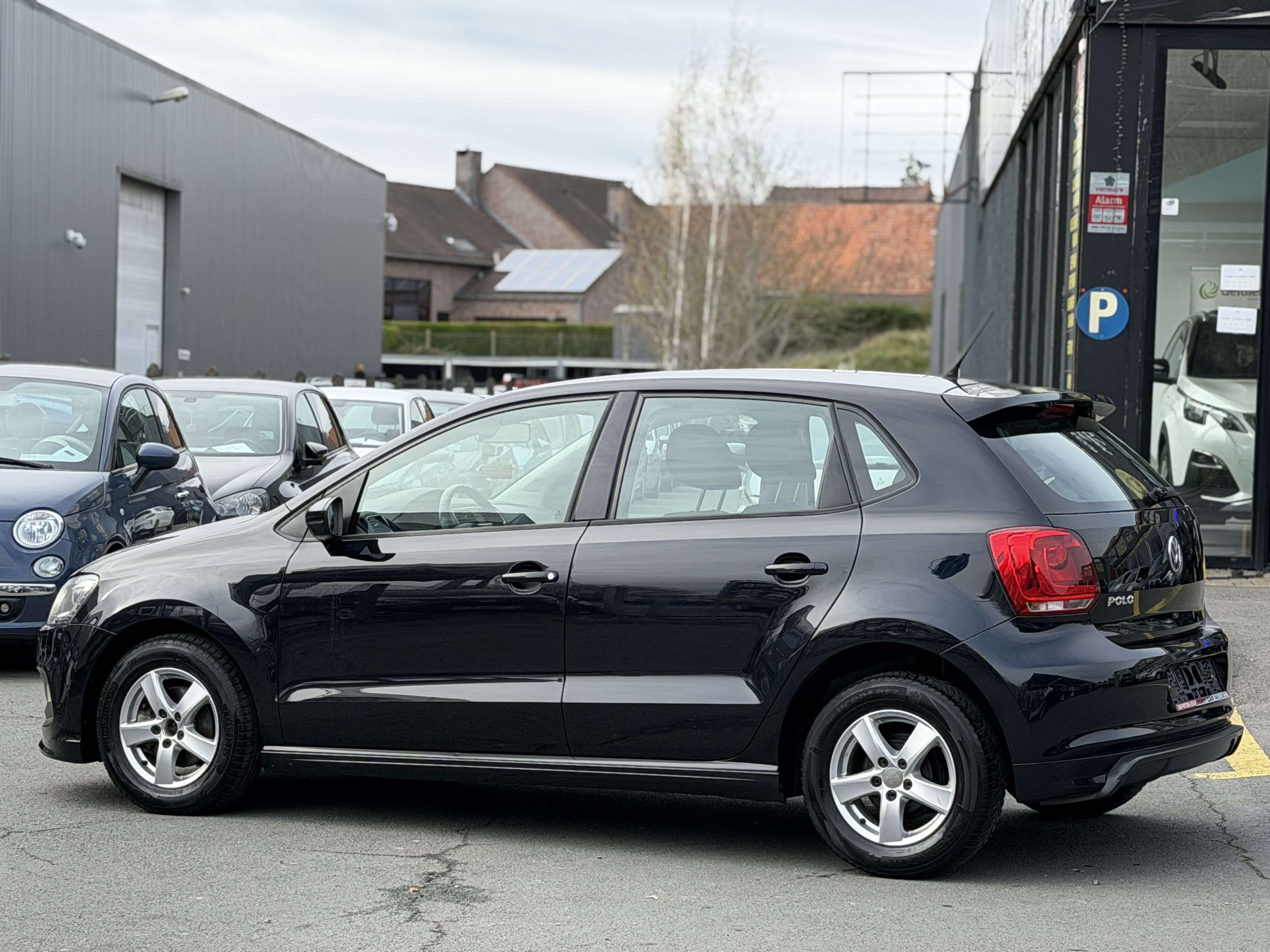 Volkswagen Polo Kit R*1.2i Black Edition*A/C*xénon*LED*USB*