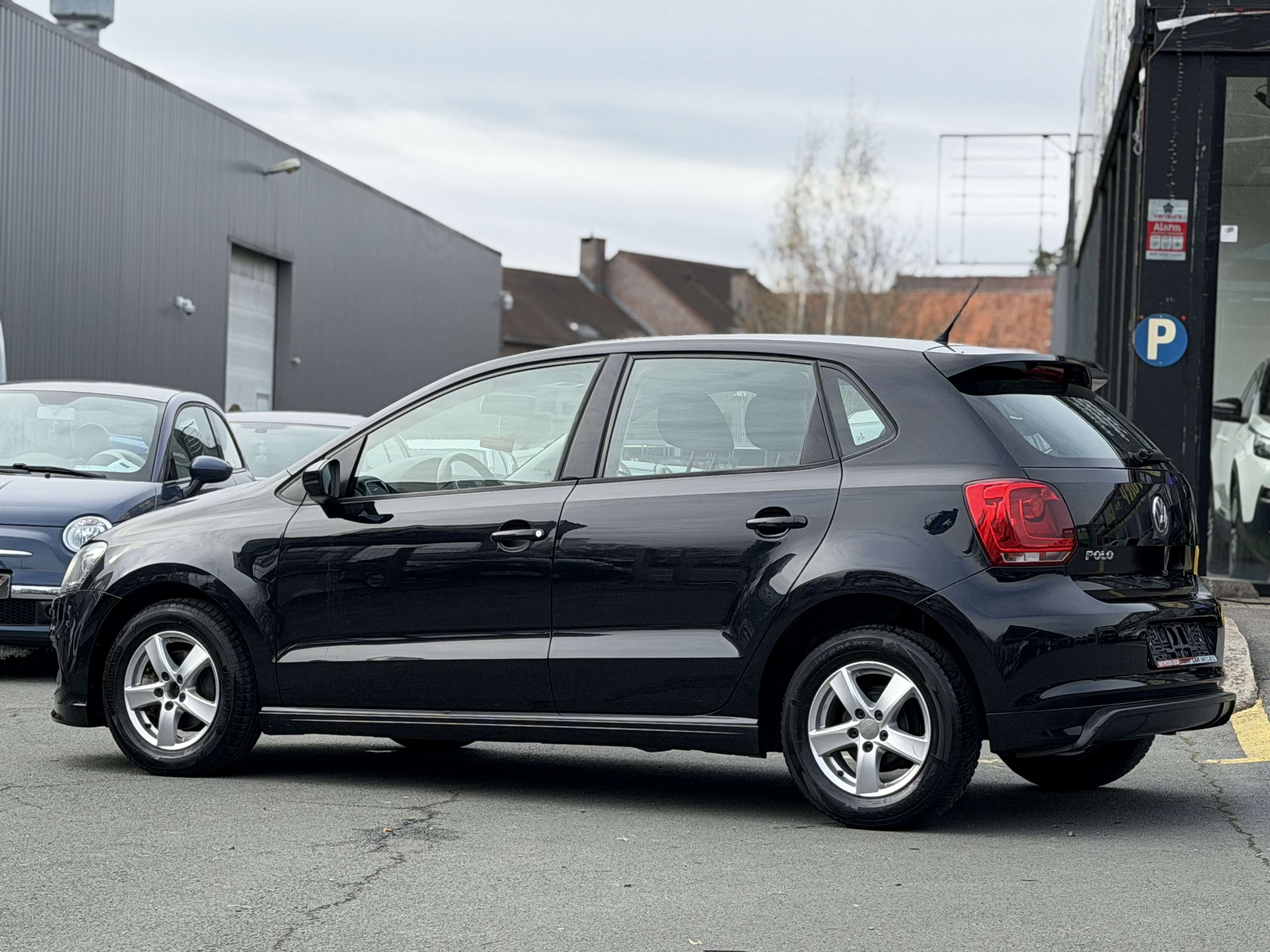 Volkswagen Polo Kit R*1.2i Black Edition*A/C*xénon*LED*USB*