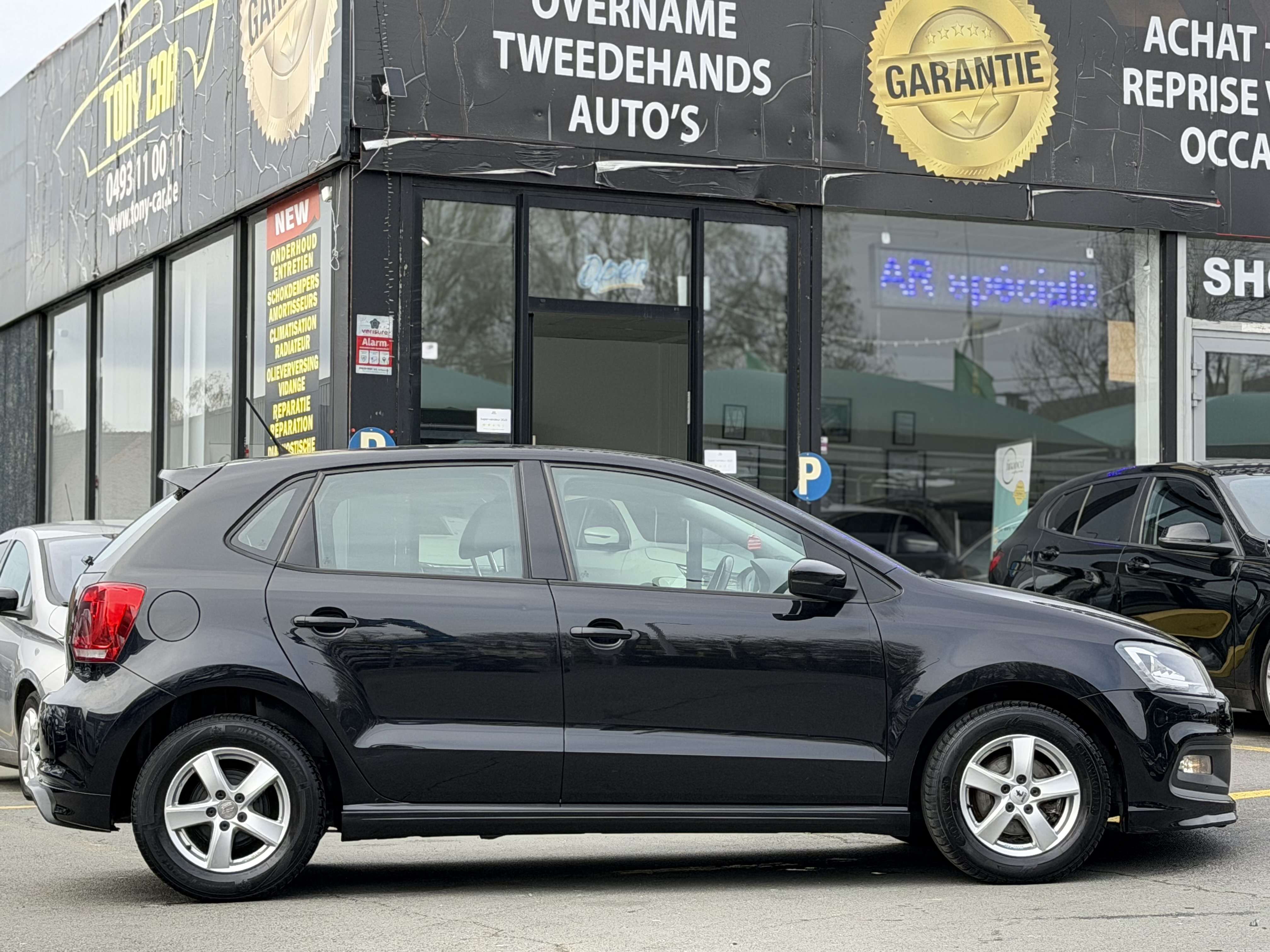 Volkswagen Polo Kit R*1.2i Black Edition*A/C*xénon*LED*USB*