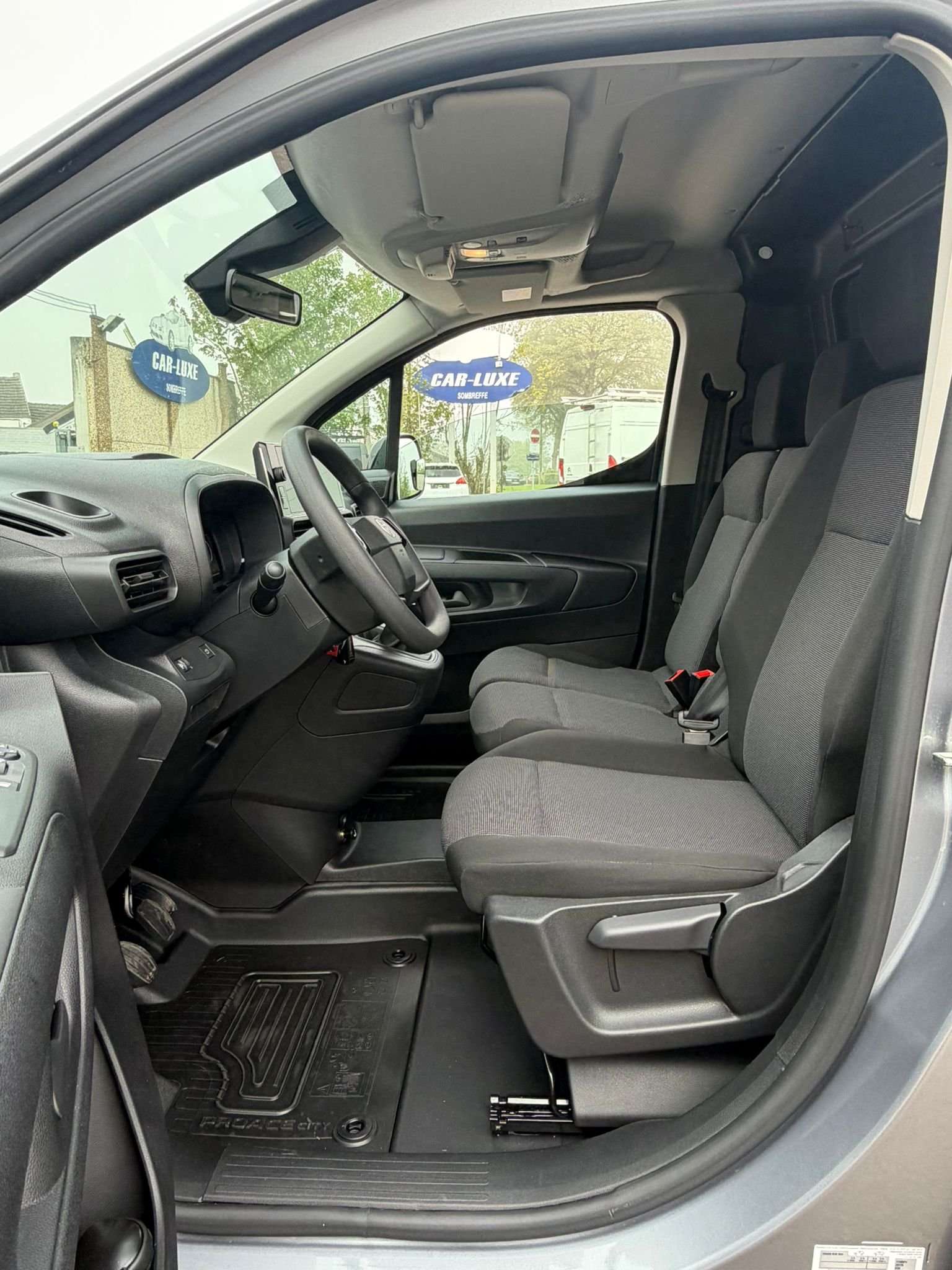Toyota Proace City 1.5 D 102 CV LONG GARANTIE 8 AN NEW MODEL