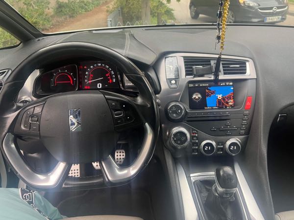 Citroen Ds5 ANNONCE EN LIGNE VEHICULE DISPONIBLE ** ****** PAS DE FRAIS