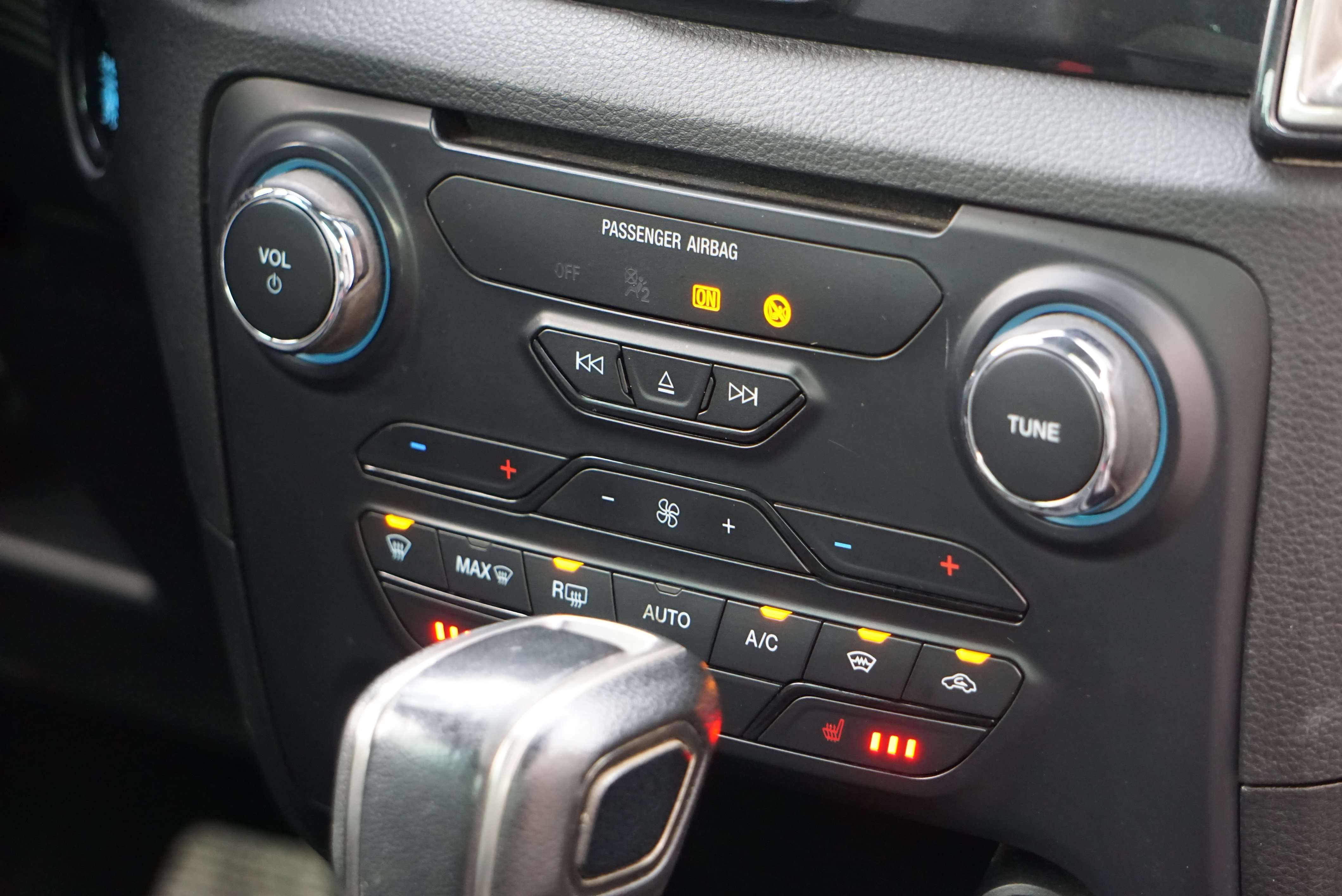Ford Ranger 2.0 EDITION THUNDER 28000 HTVA / TVA-BTW RECUP