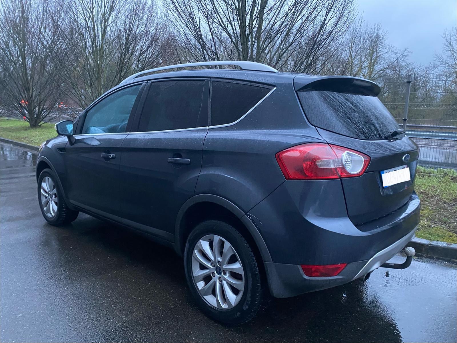Ford Kuga FORD KUGA 2.0 Tdci 136 TITANIUM DPF 4x4